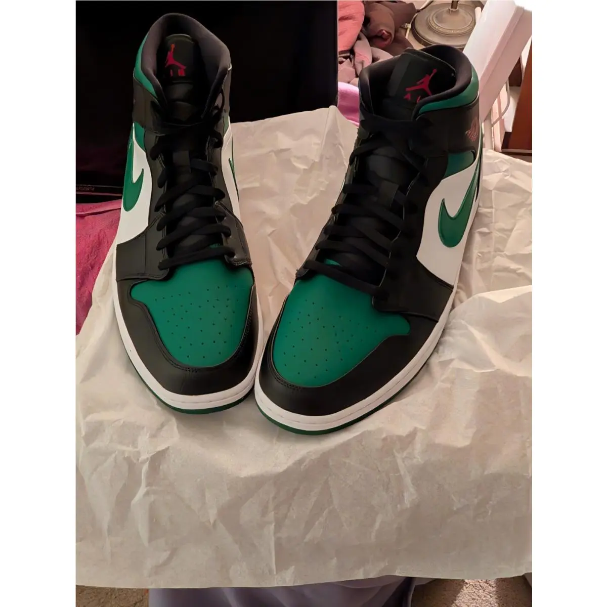 Nike shoes - Air Jordan 1 - Air - 554724-067 - Green (UPC: 0193654037925) 5