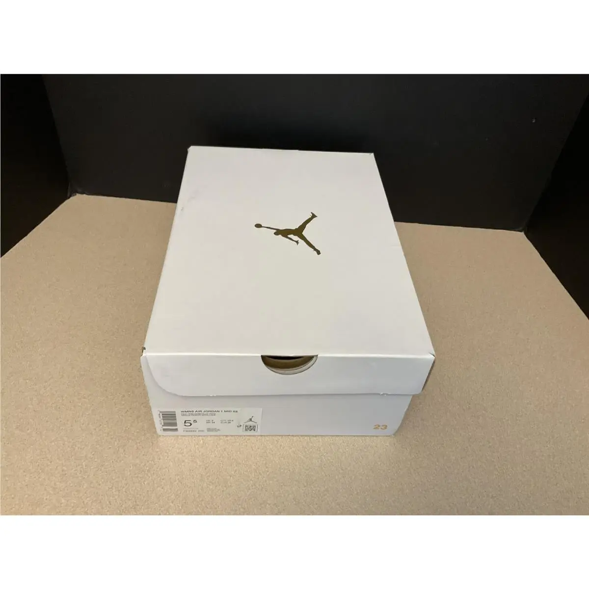 Nike shoes - Air Jordan 1 Mid SE - Multicolor 2