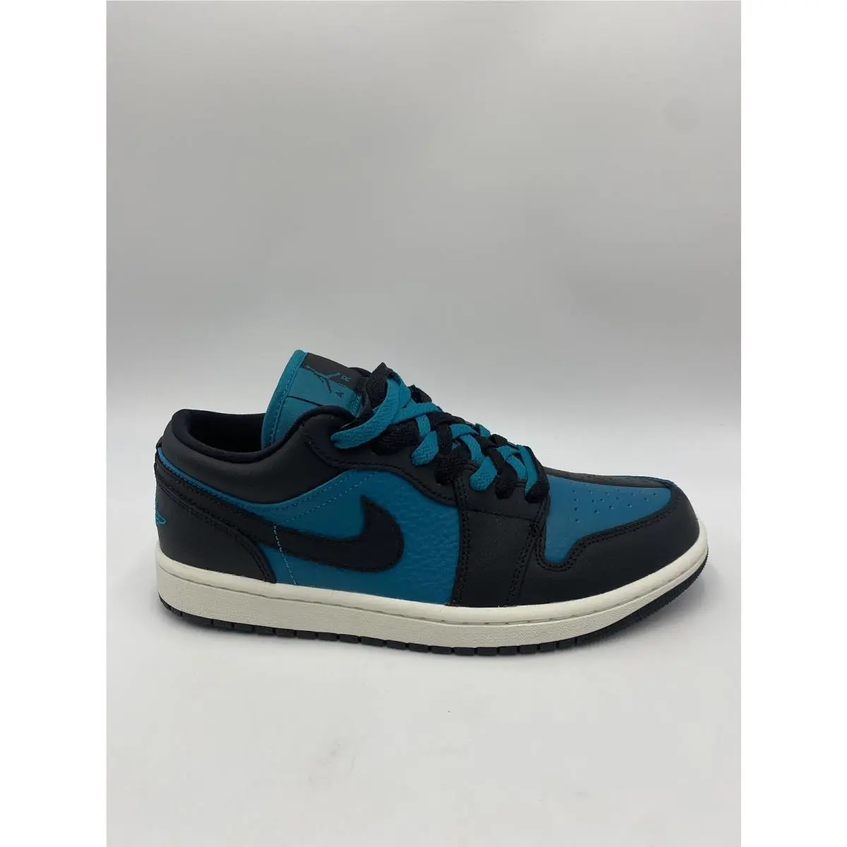 Nike shoes - Nike Air Jordan 1 - Air - DR0502-300 - Black/Green (UPC: 196154207928) 0
