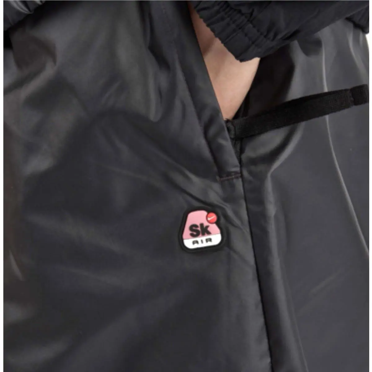 Nike clothing - SPORTSWEAR NSW - SPORTSWEAR NSW - AV9997-010 - Black (UPC: 0888407233166) 1