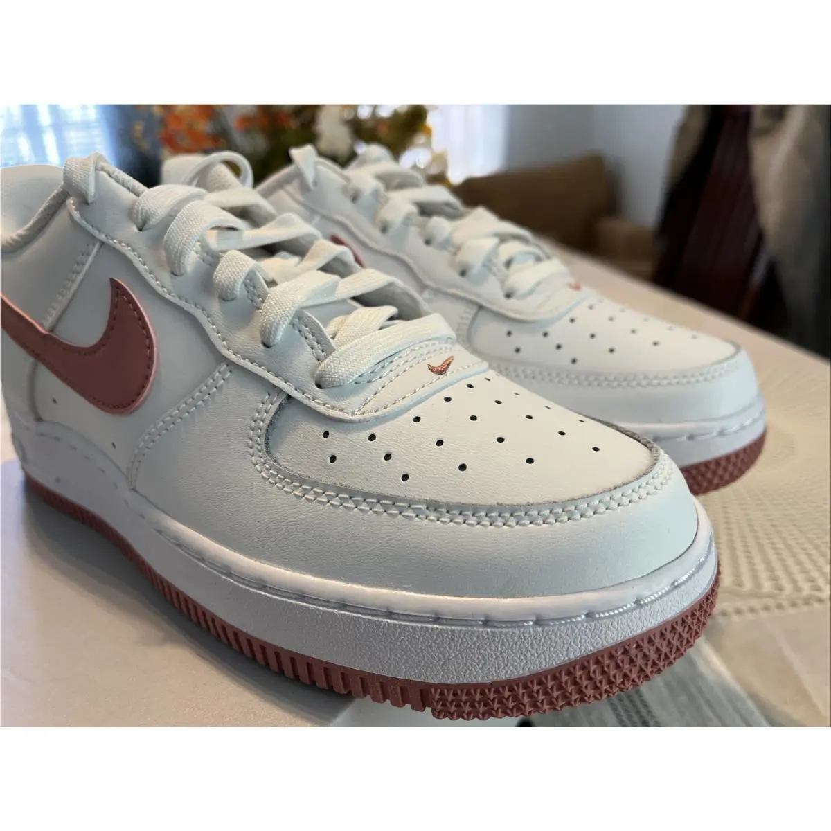 Nike shoes - Nike Air Force 1 GS - Summit White Red Stardust 4