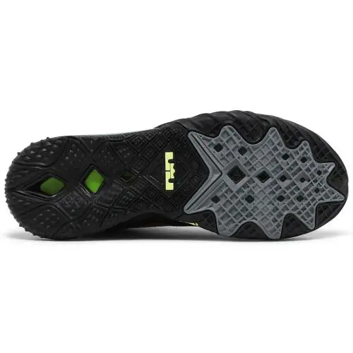 Nike shoes - Nike Lebron XVIII Low (White/Black) - CV7562-100 - White 3