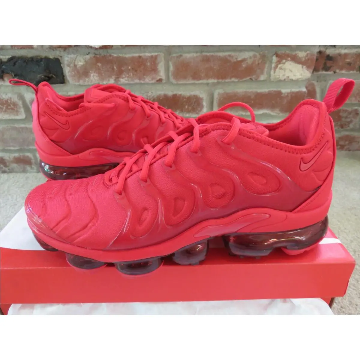 Nike Air Vapormax Plus Triple Red CW6973600 Men`s Usa Size 8