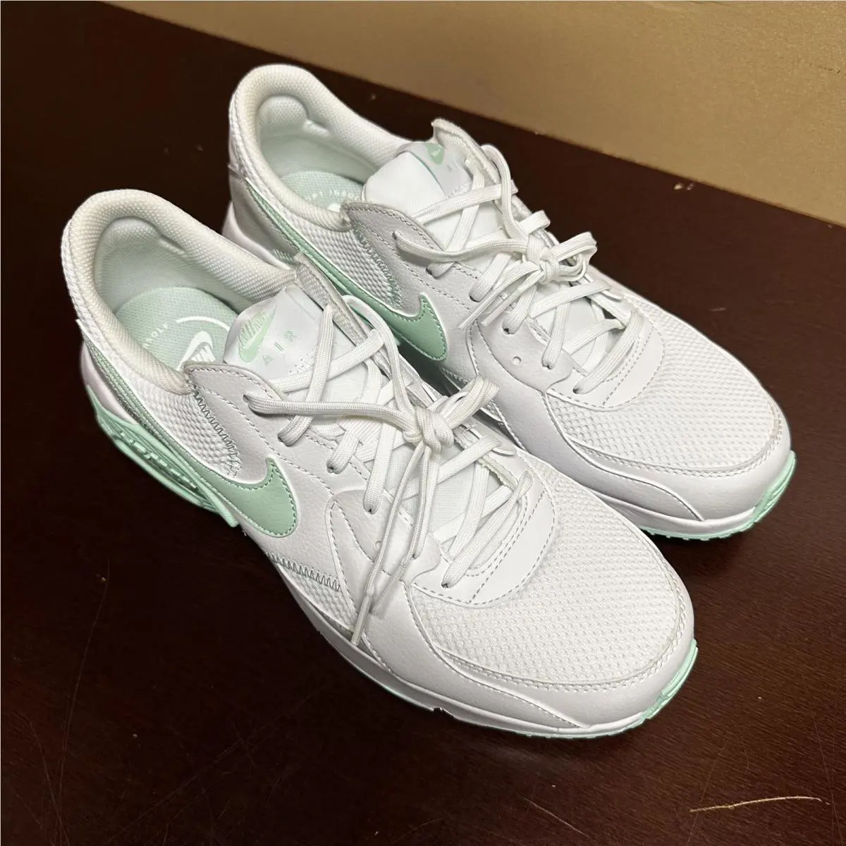 Nike shoes - Green 0