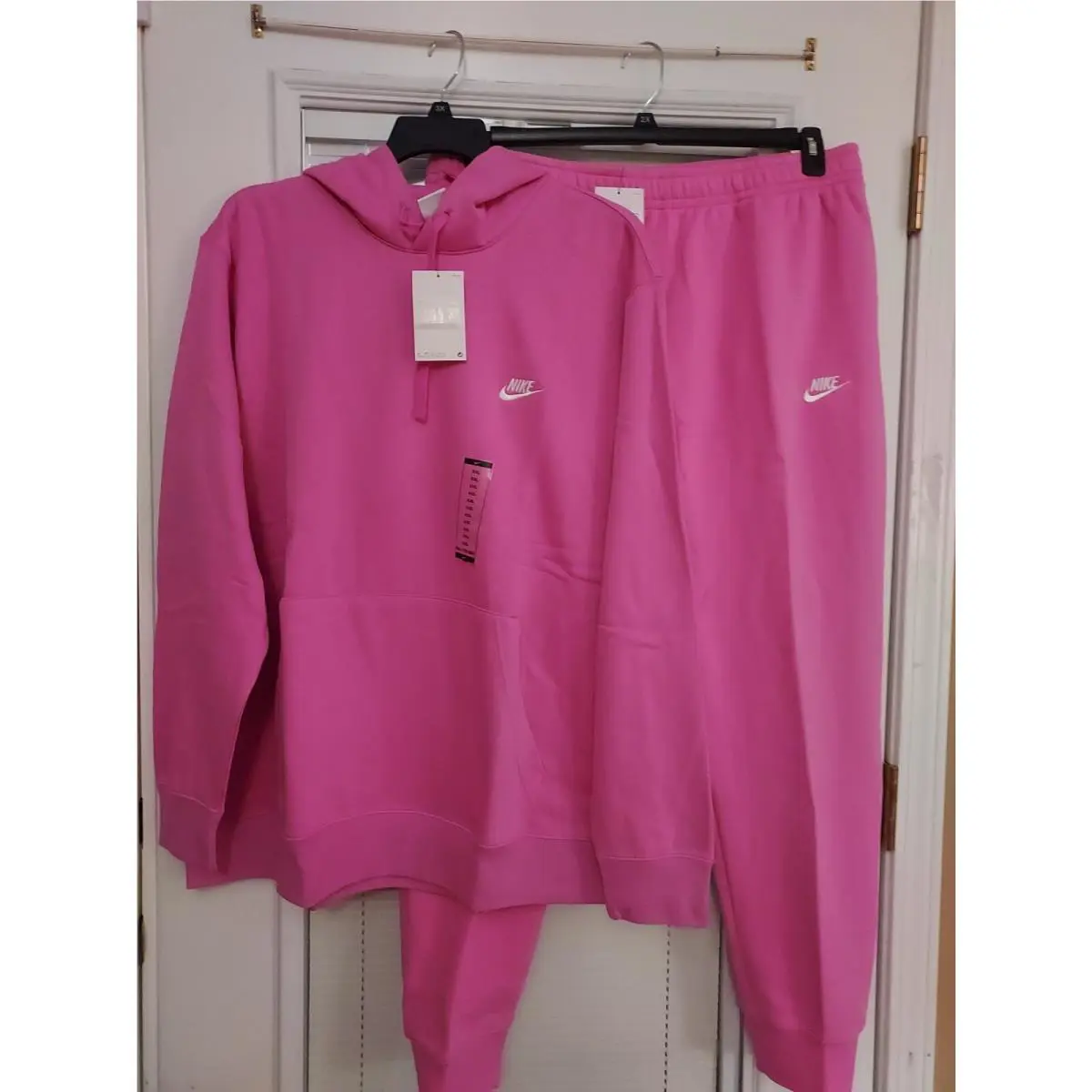 Nike clothing - Pink 3