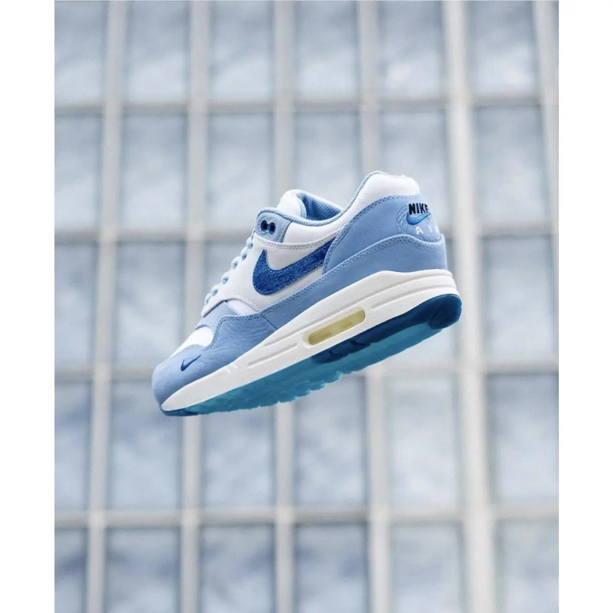Nike shoes - Nike Air Max 1 - Air Max - DRO448-100 - White/Dark Marina Blue/Leche Blue 0