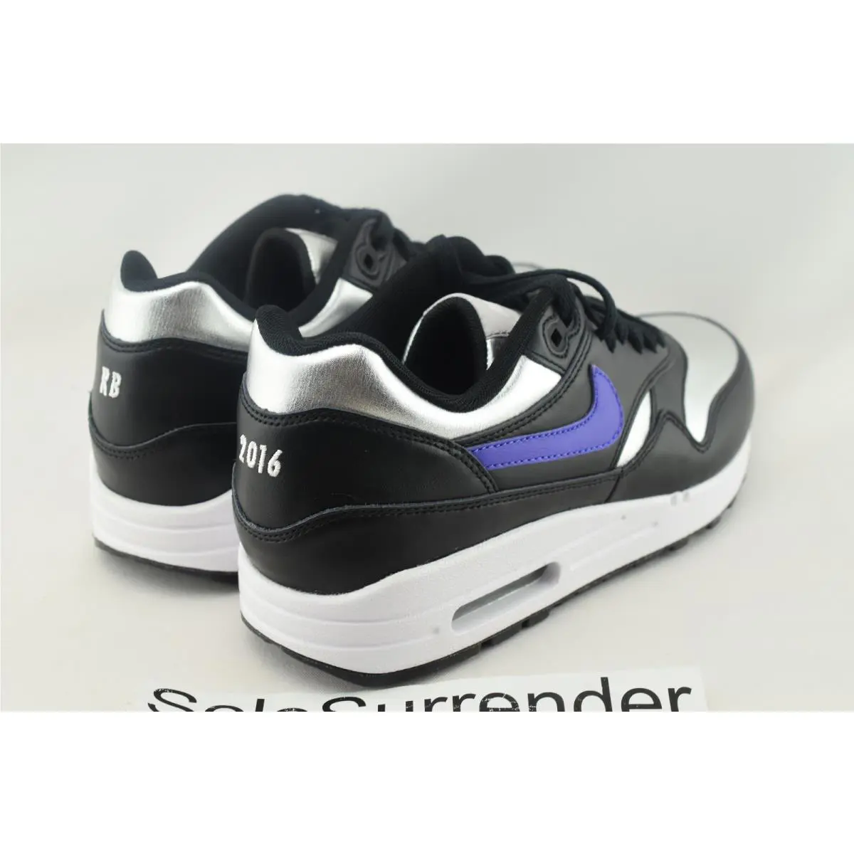 Nike shoes - Black 0