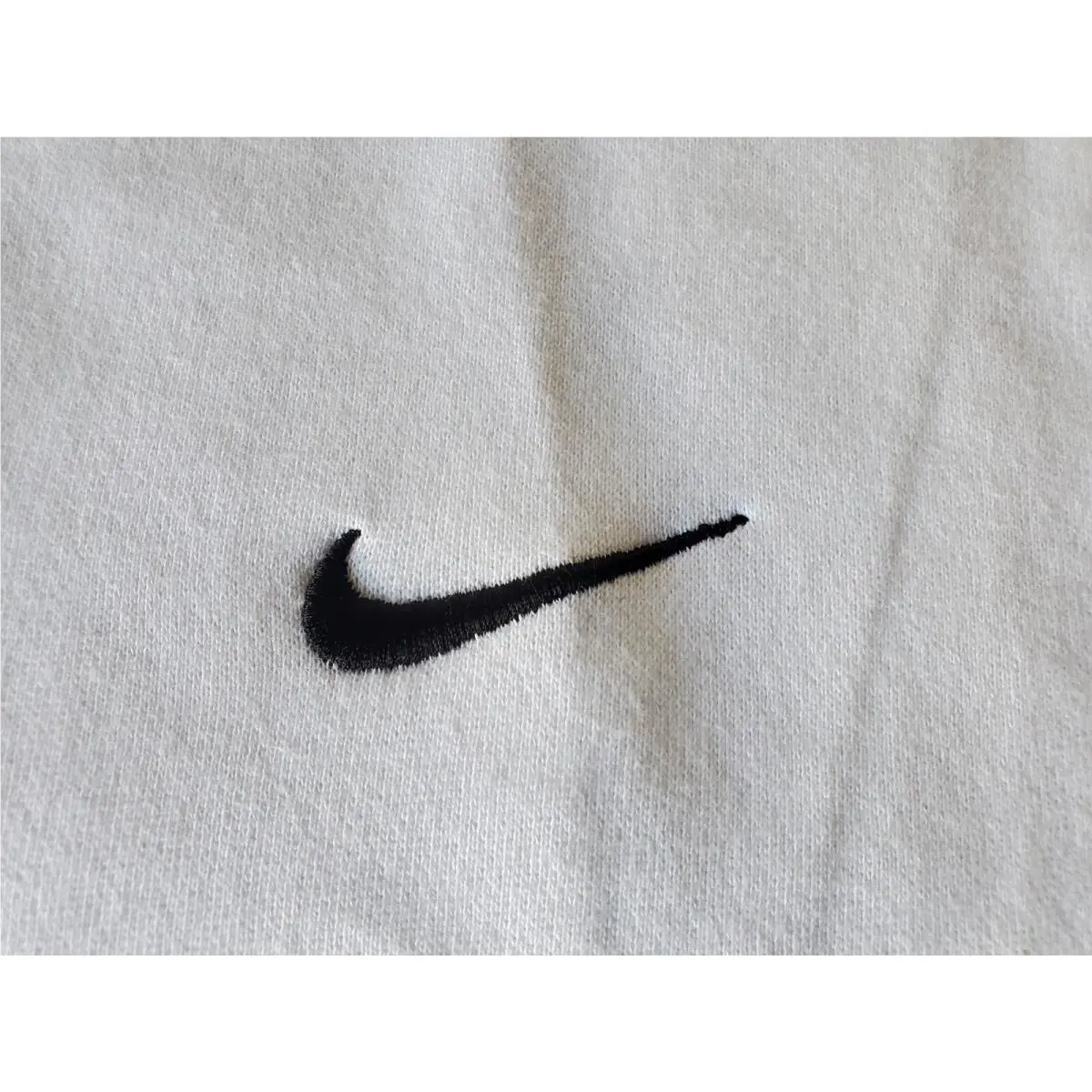 Nike clothing - White 1
