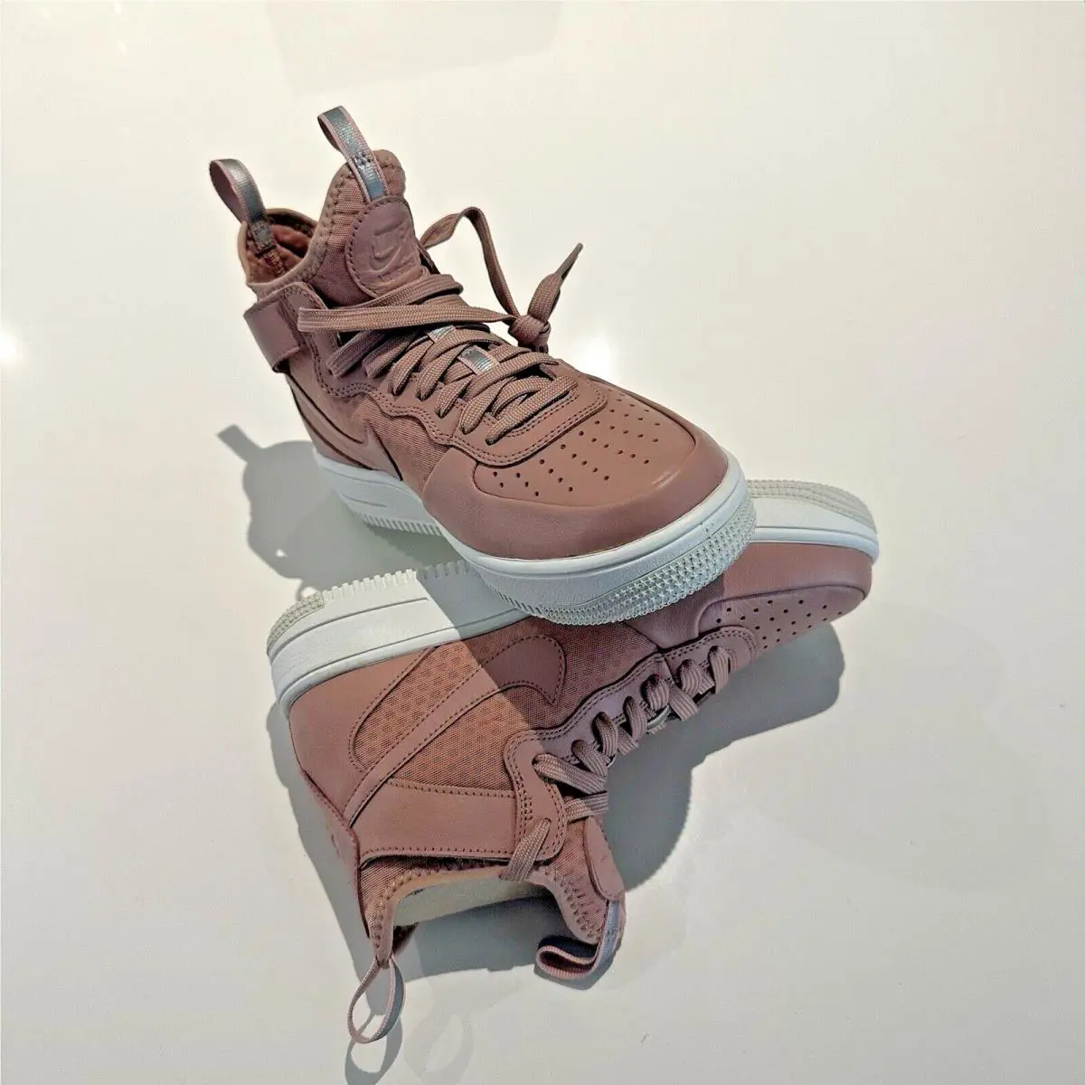 Nike shoes - Pink 1
