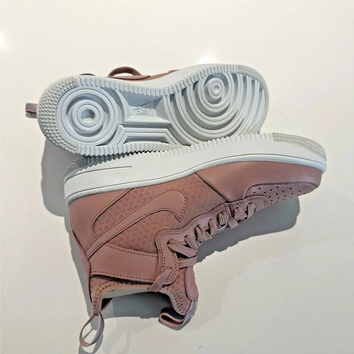 Nike shoes - Pink 3
