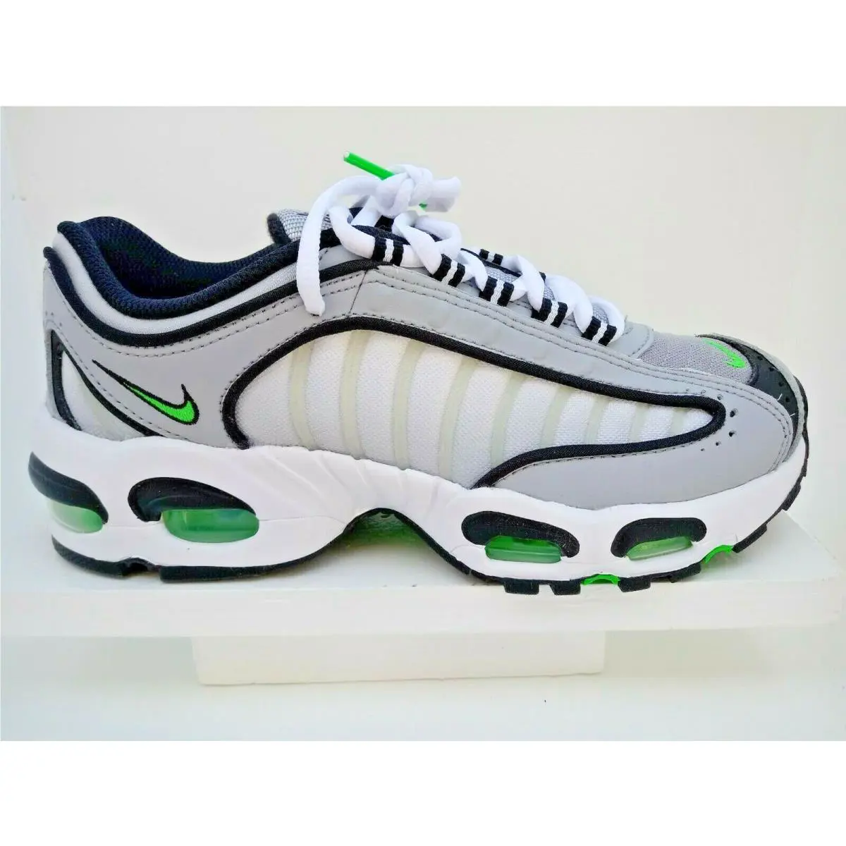 Nike shoes - Nike Air Max Tailwind (GS) - BQ9810-006 - Wolf Grey/Black-Green Spark-White (UPC: 193654850098) 8