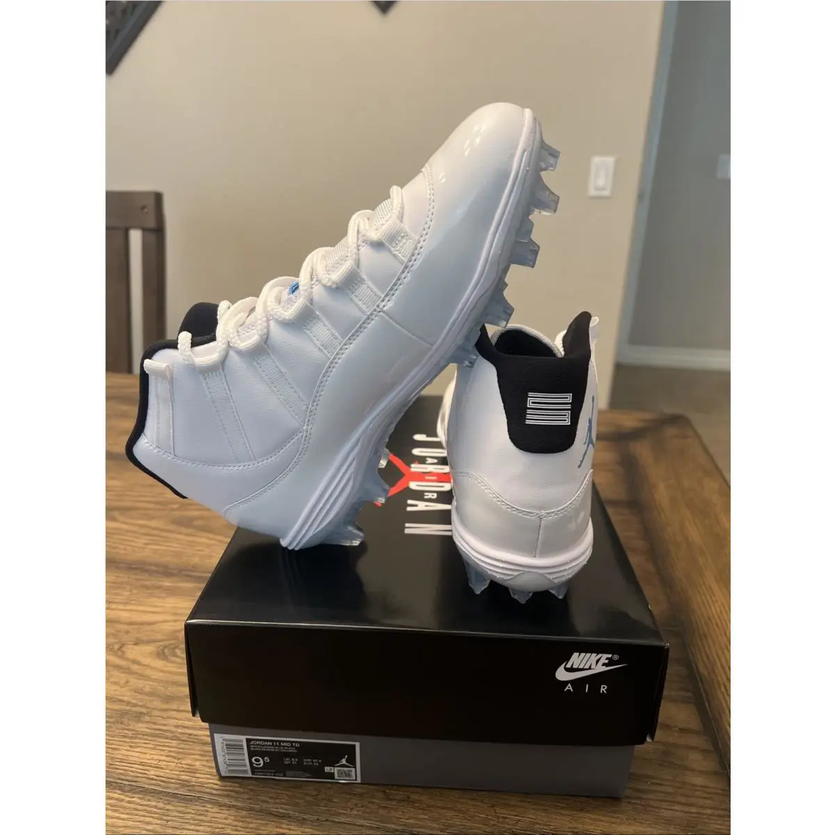 Nike shoes - Air Jordan 11 - Air - HM7324-104 - White/Black/Legend Blue 3