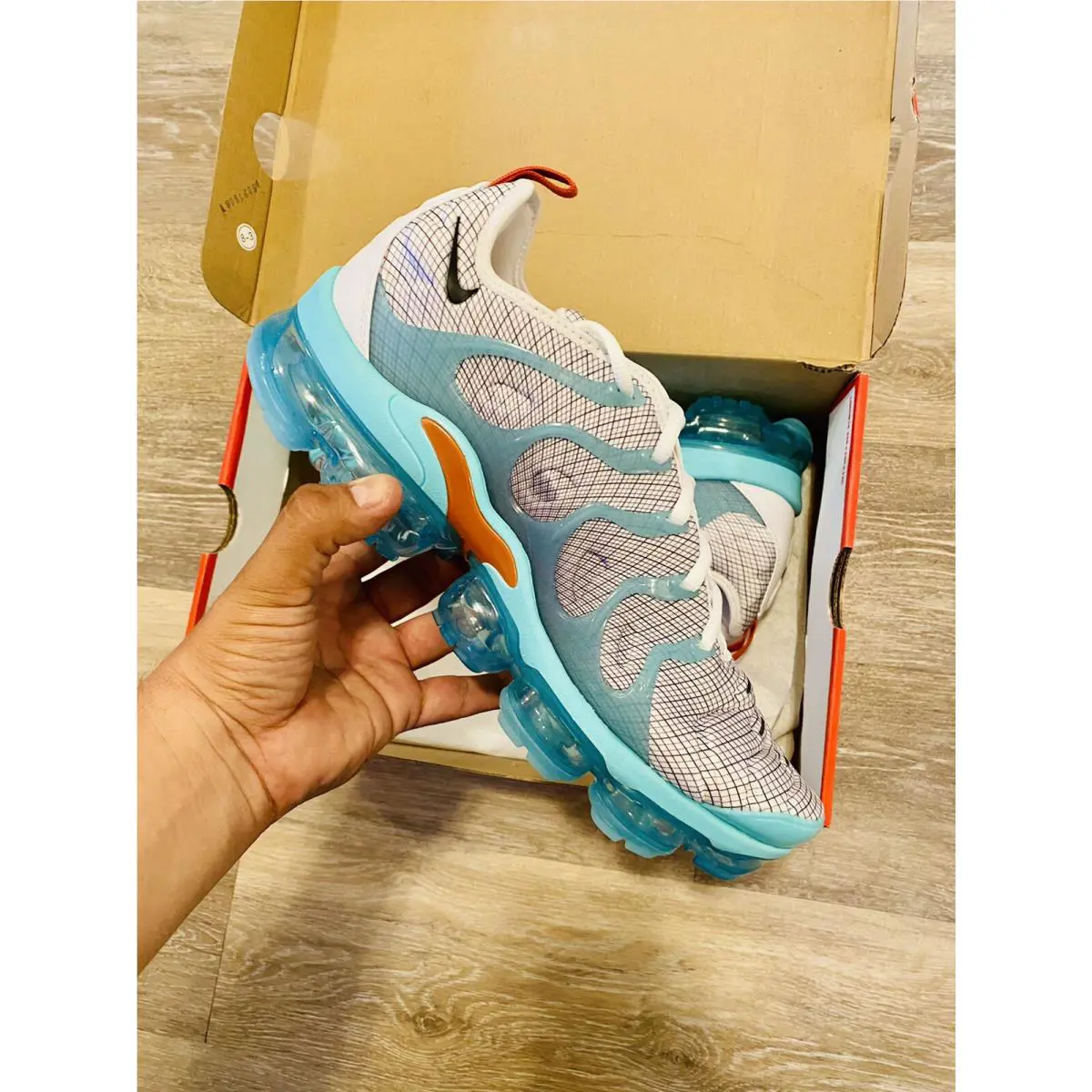 Nike shoes - Nike Air Vapormax Plus - Air Vapormax Plus - 924453-107 - White-Black-Aurora Green-Orange (UPC: 193145566866) 8