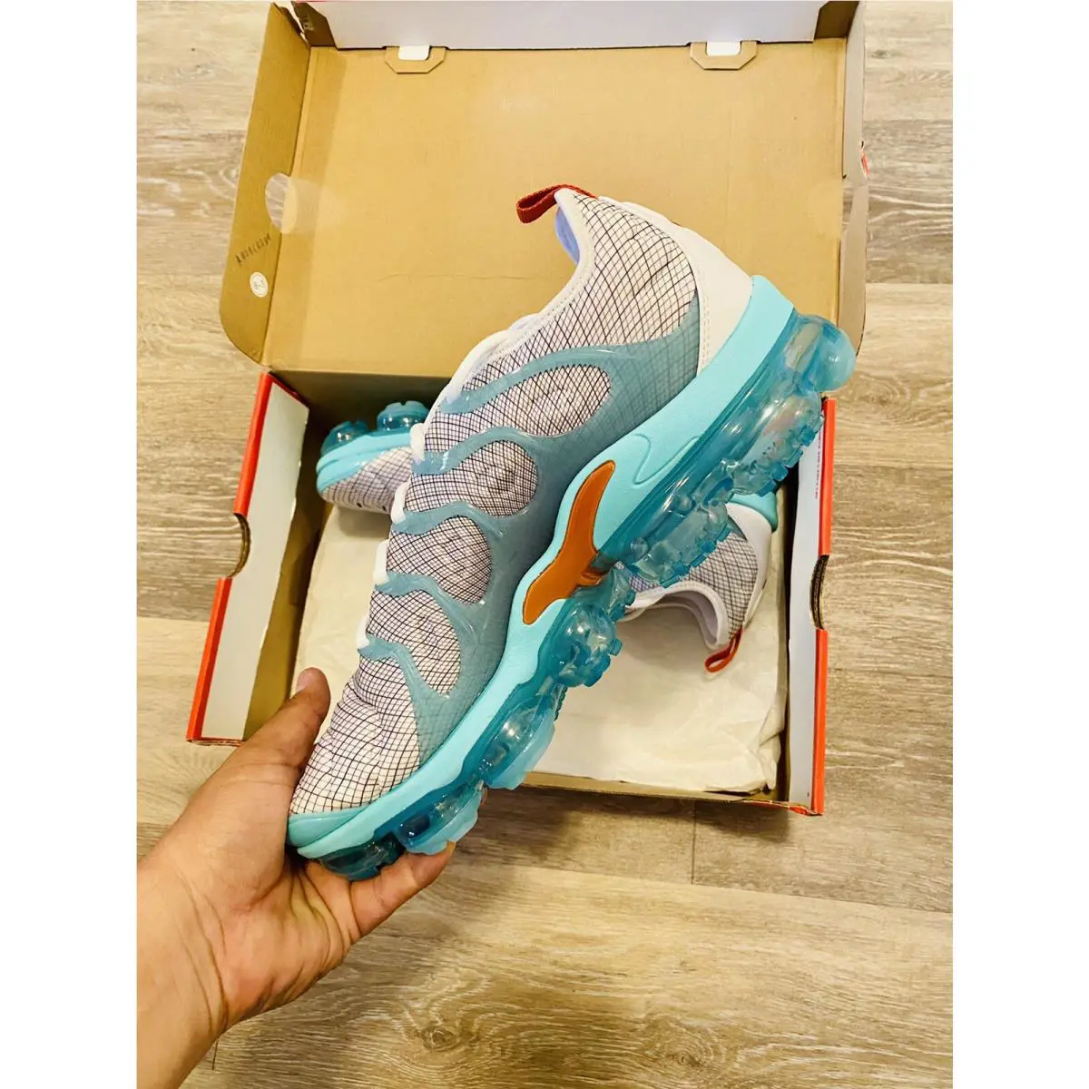 Nike shoes - Nike Air Vapormax Plus - Air Vapormax Plus - 924453-107 - White-Black-Aurora Green-Orange (UPC: 193145566866) 3