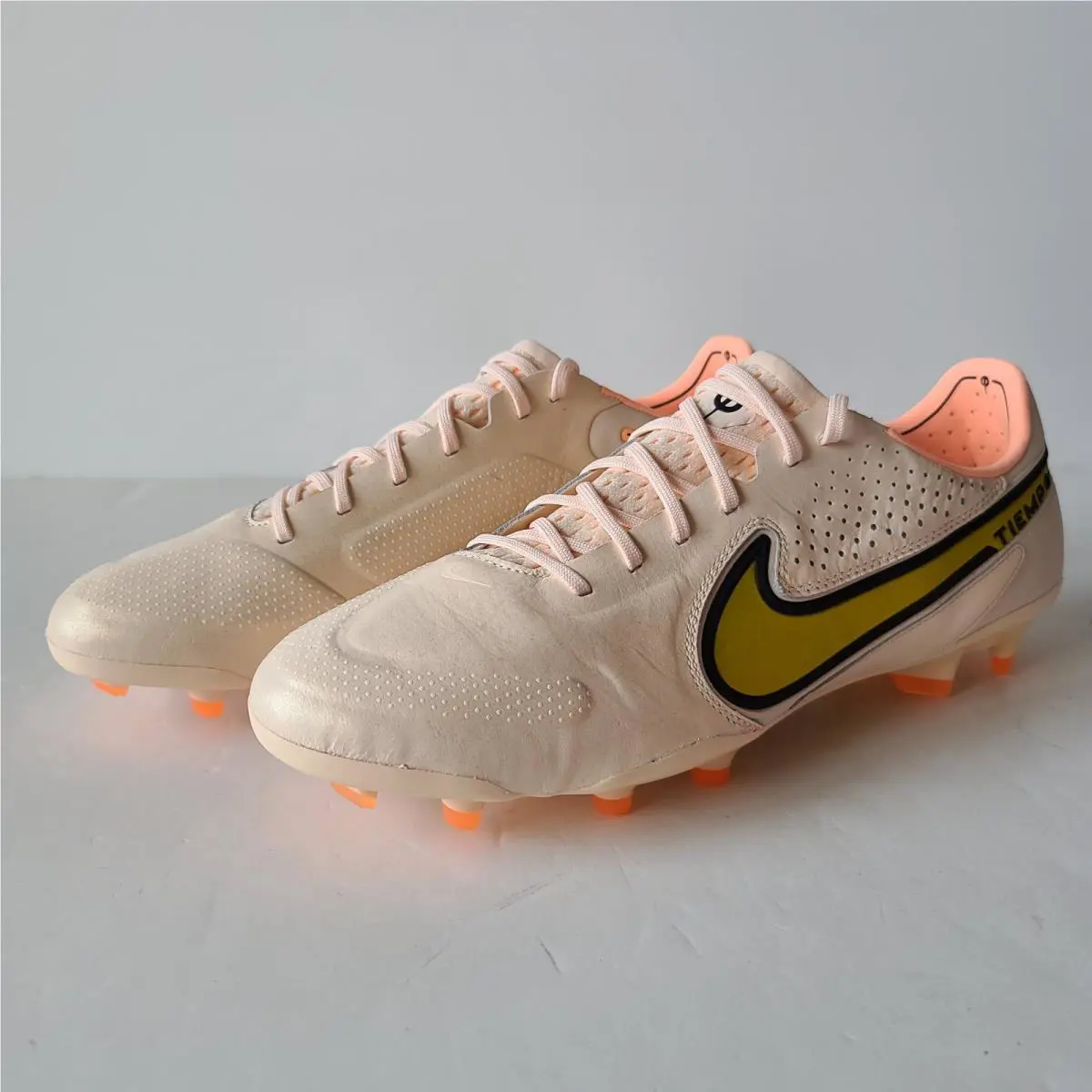 Nike shoes - Nike Tiempo Legend 9 Elite FG - CZ8482-801 - Pink 1