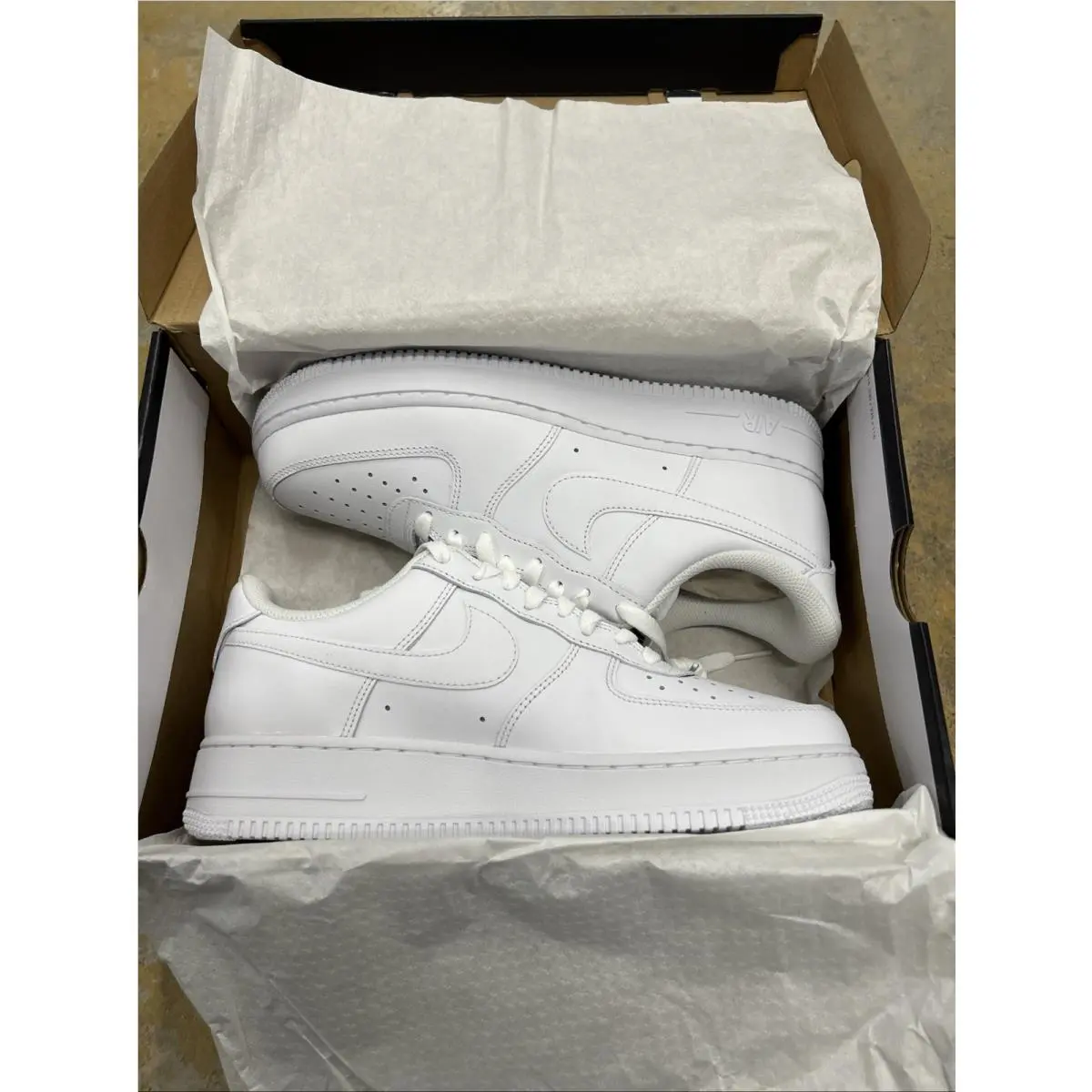 Nike Air Force 1 ‘07 Flyease White FD1146-100 Men’s Size 11