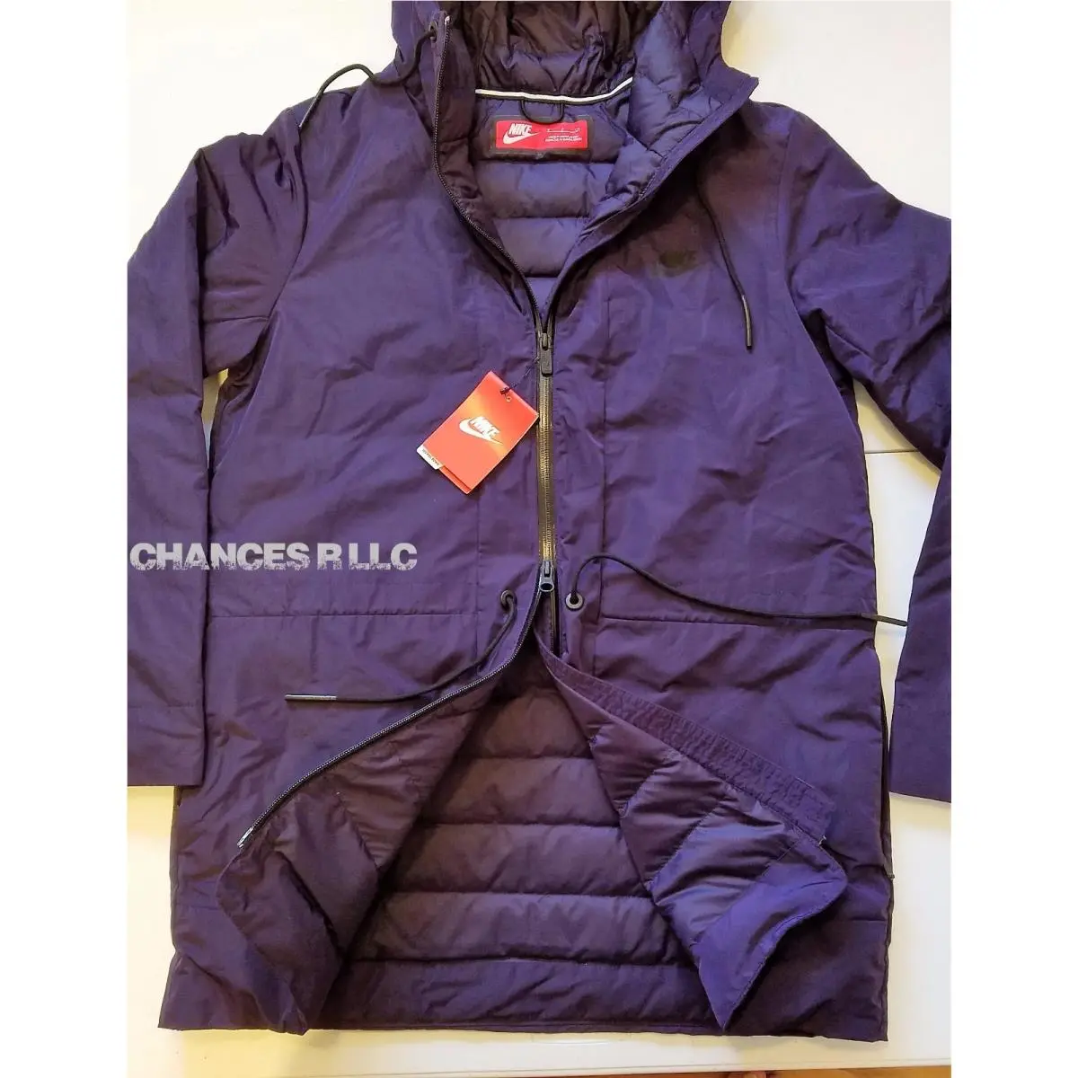 Nike clothing - Purple (UPC: 885179634405) 1