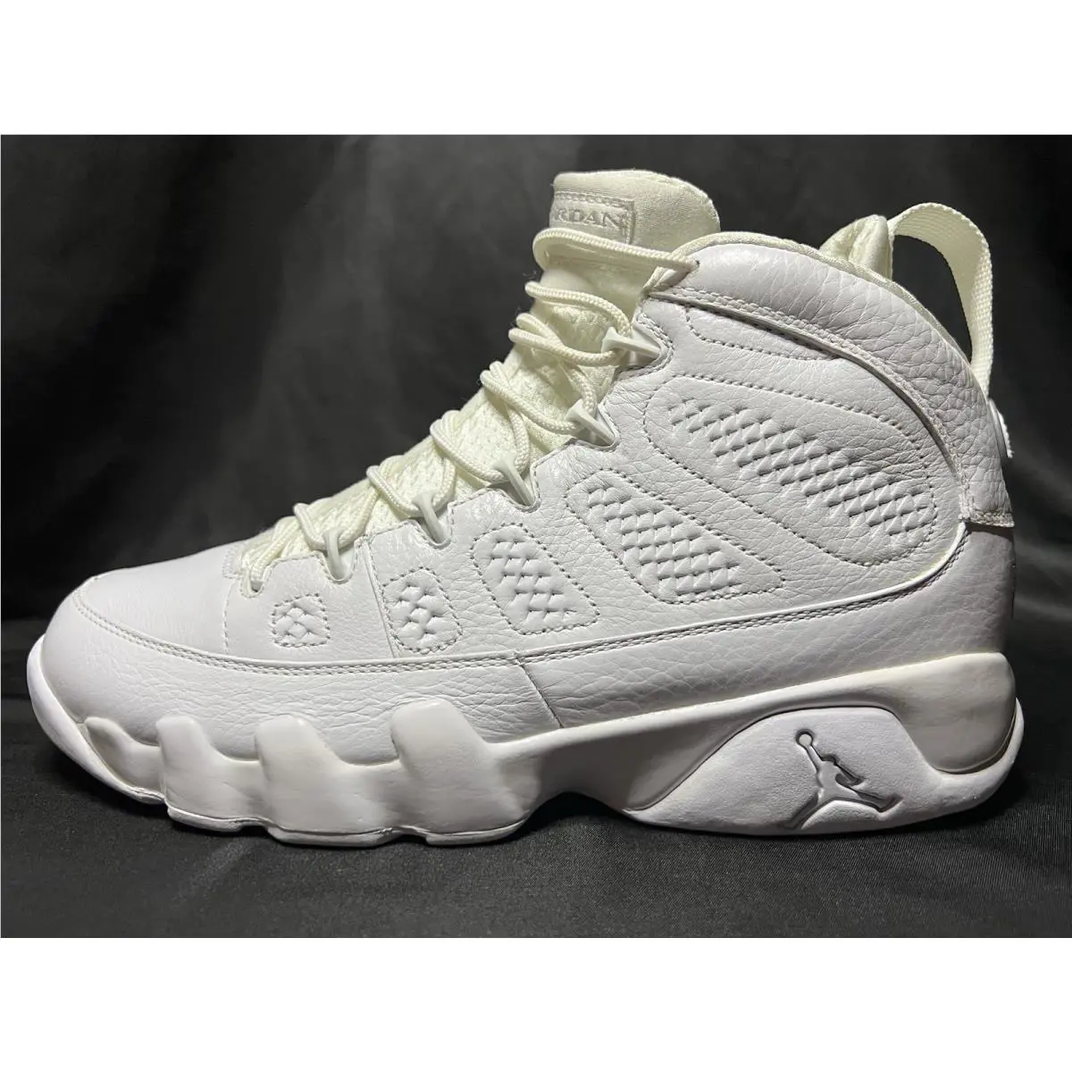 Nike shoes - Air Jordan 9 - Air - 302370-104 - White (UPC: 00885176410699) 8