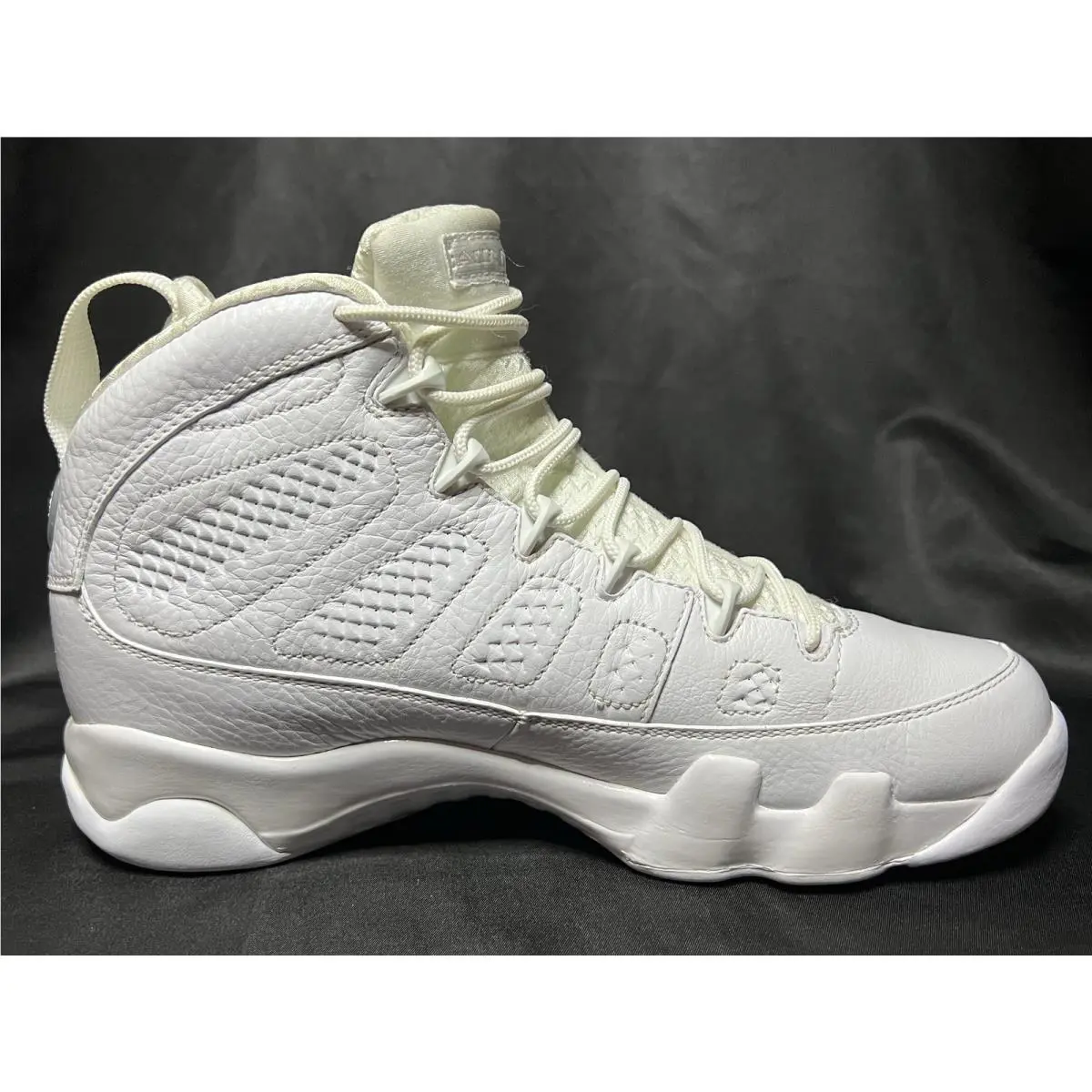 Nike shoes - Air Jordan 9 - Air - 302370-104 - White (UPC: 00885176410699) 9