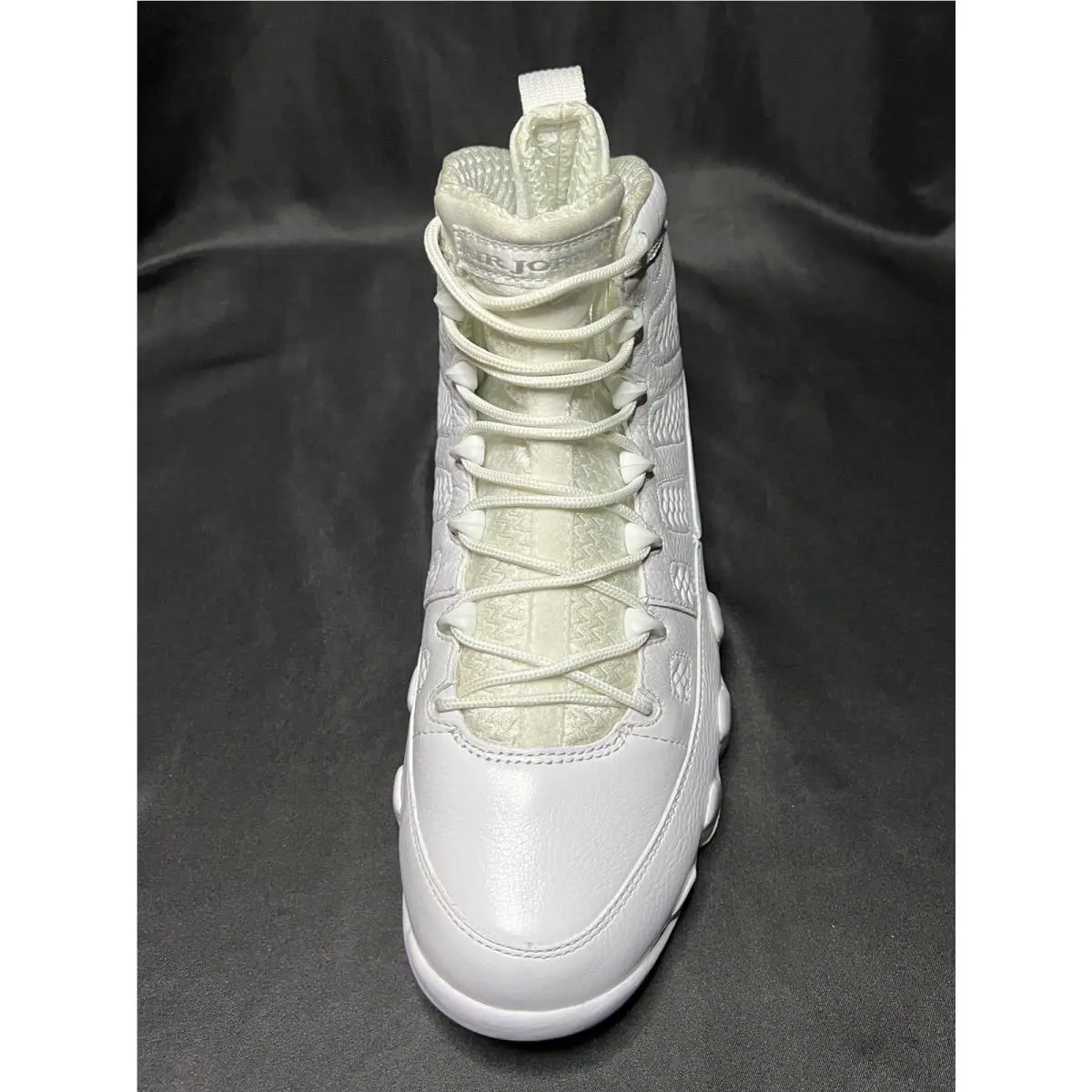 Nike shoes - Air Jordan 9 - Air - 302370-104 - White (UPC: 00885176410699) 10