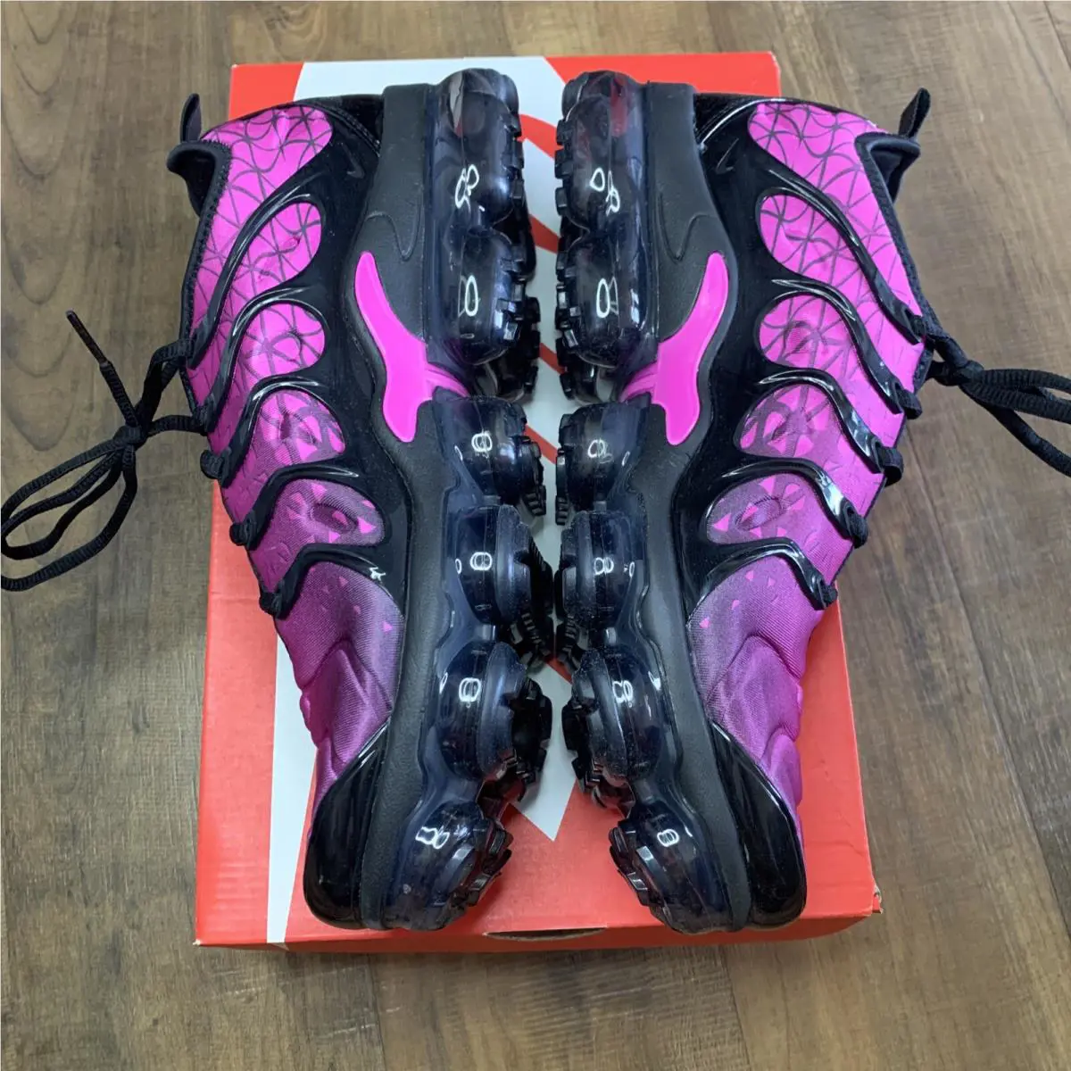 Nike shoes - Nike Air Vapormax Plus - Air Vapormax Plus - 924453603 - Pink (UPC: 00192499422019) 2