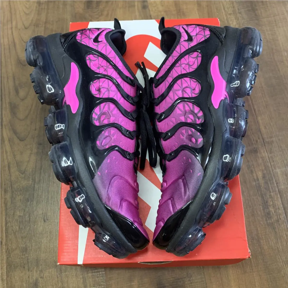 Nike shoes - Nike Air Vapormax Plus - Air Vapormax Plus - 924453603 - Pink (UPC: 00192499422019) 3