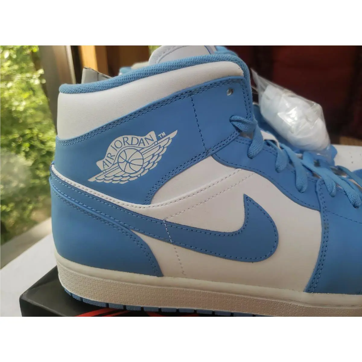 Nike shoes - Nike Air Jordan 1 - Air - 554724-106 - White (UPC: 884498383988) 2