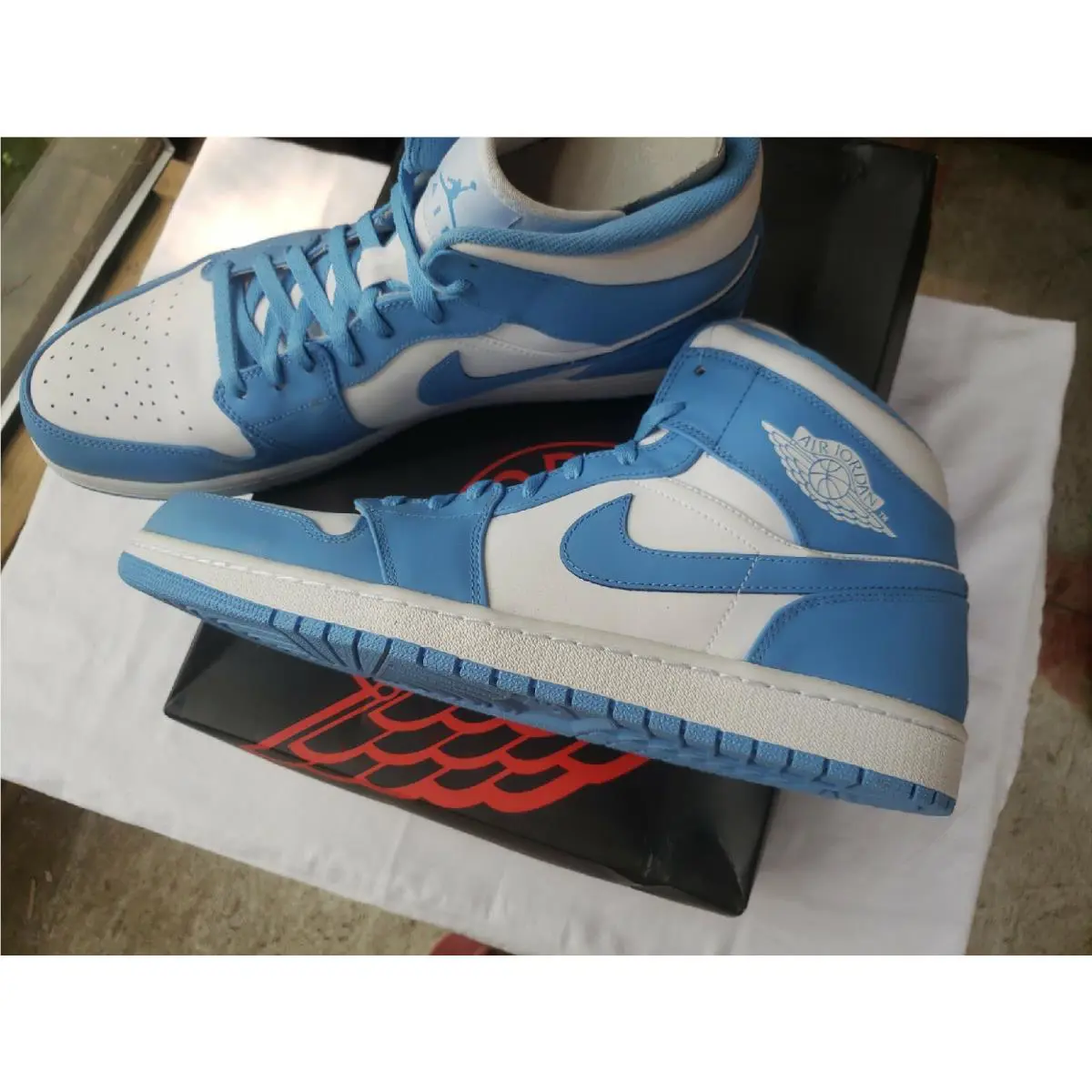 Nike shoes - Nike Air Jordan 1 - Air - 554724-106 - White (UPC: 884498383988) 7