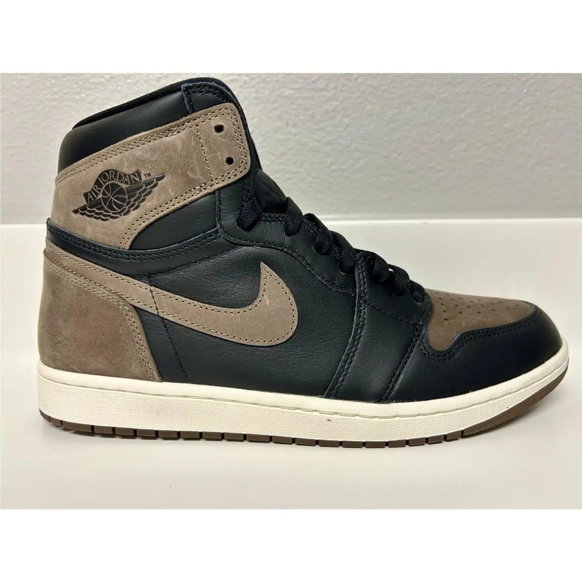 Nike shoes - Nike Air Jordan 1 - Air - DZ5485-020 - Brown 1