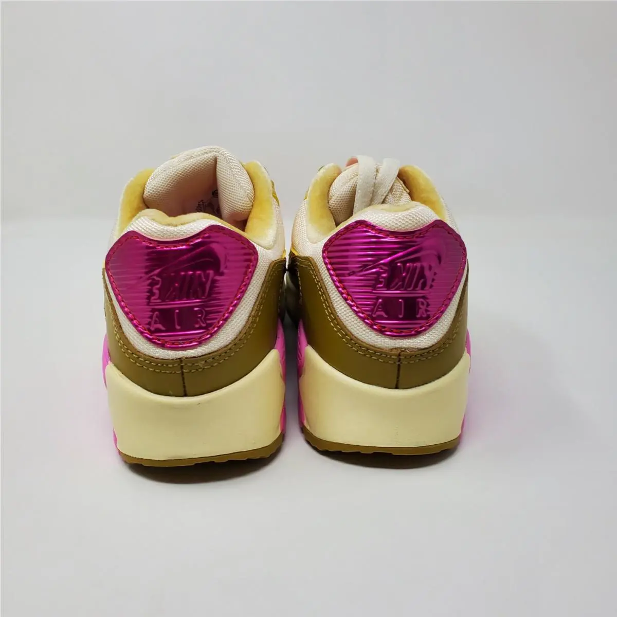 Nike shoes - Air Max 90 SE - Air Max - FD8684-101 - Pink 1