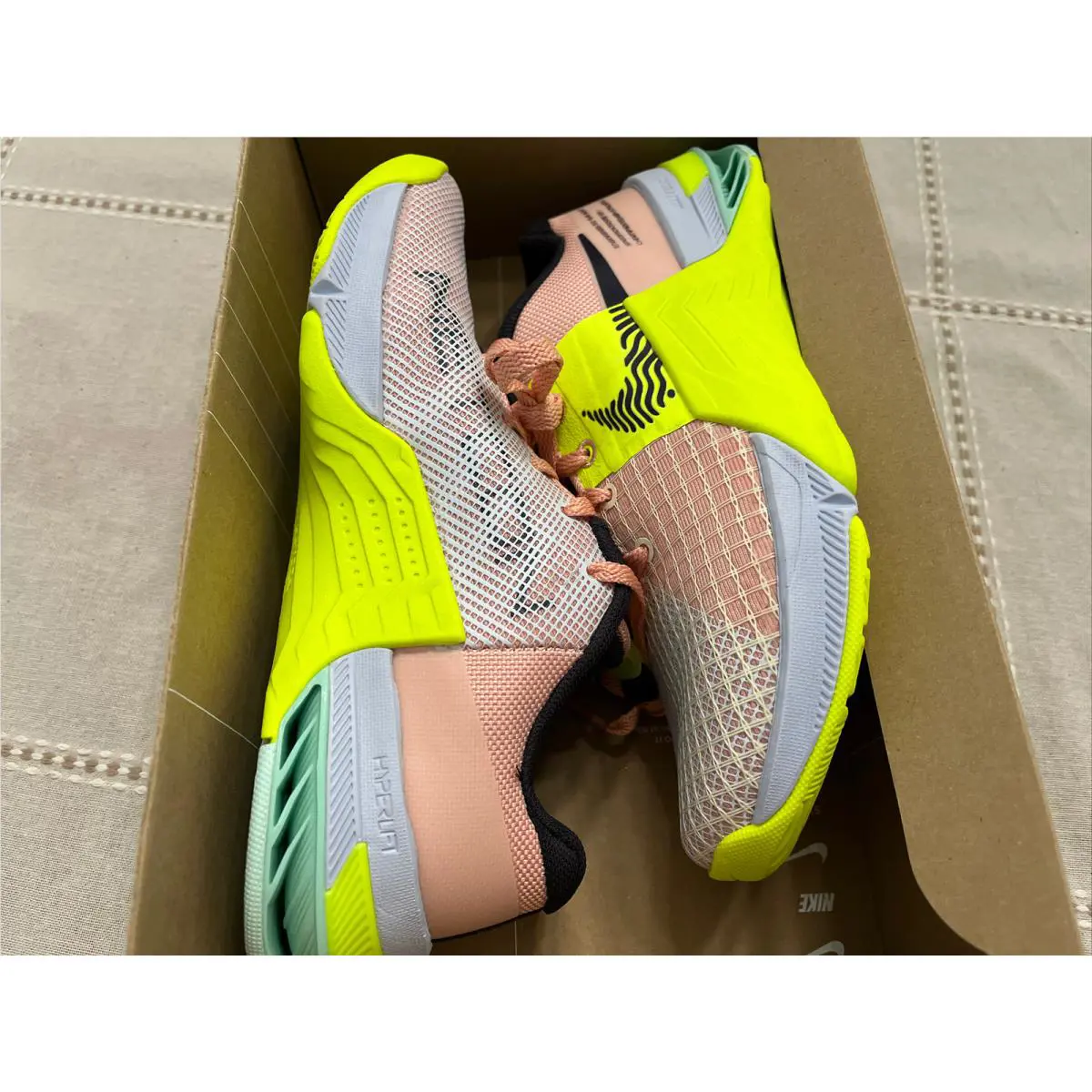 Nike shoes - Nike Metcon 8 - Metcon - DO9327-800 - Arctic Orange Cave Purple Volt 9