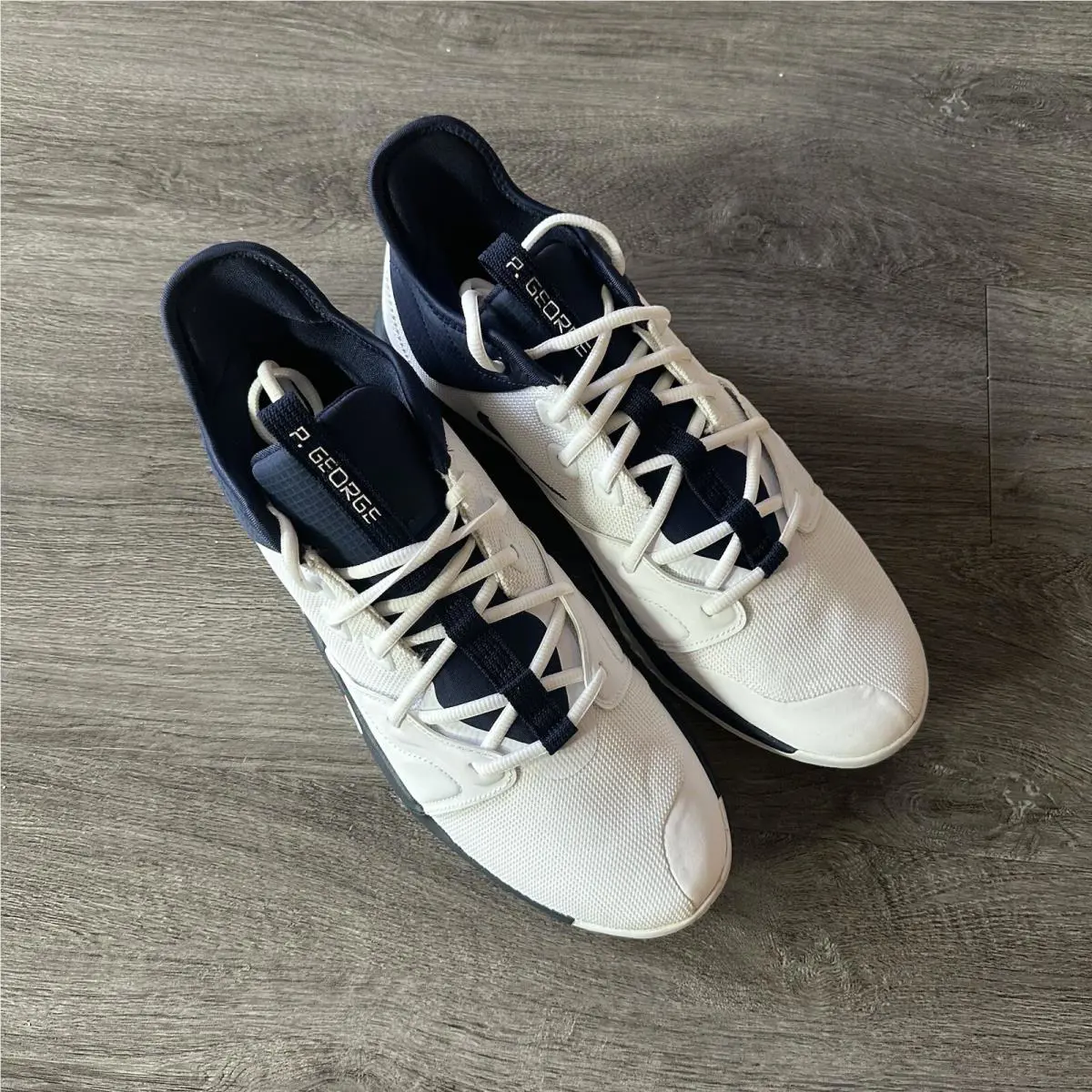 Nike shoes - White 5