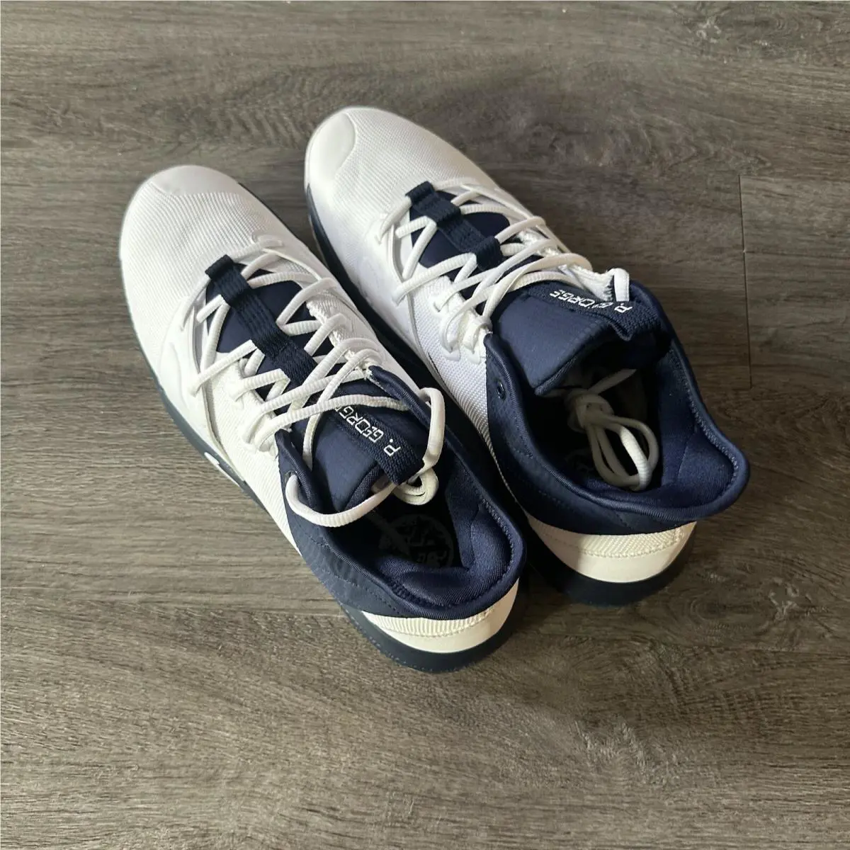 Nike shoes - White 6