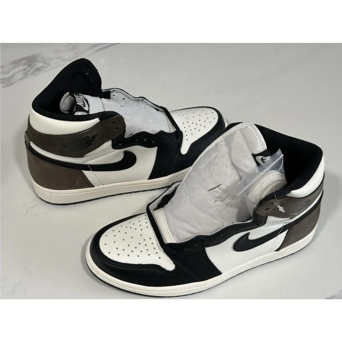 Nike shoes - Air Jordan 1 - Air - 555088-105 - Multicolor 1