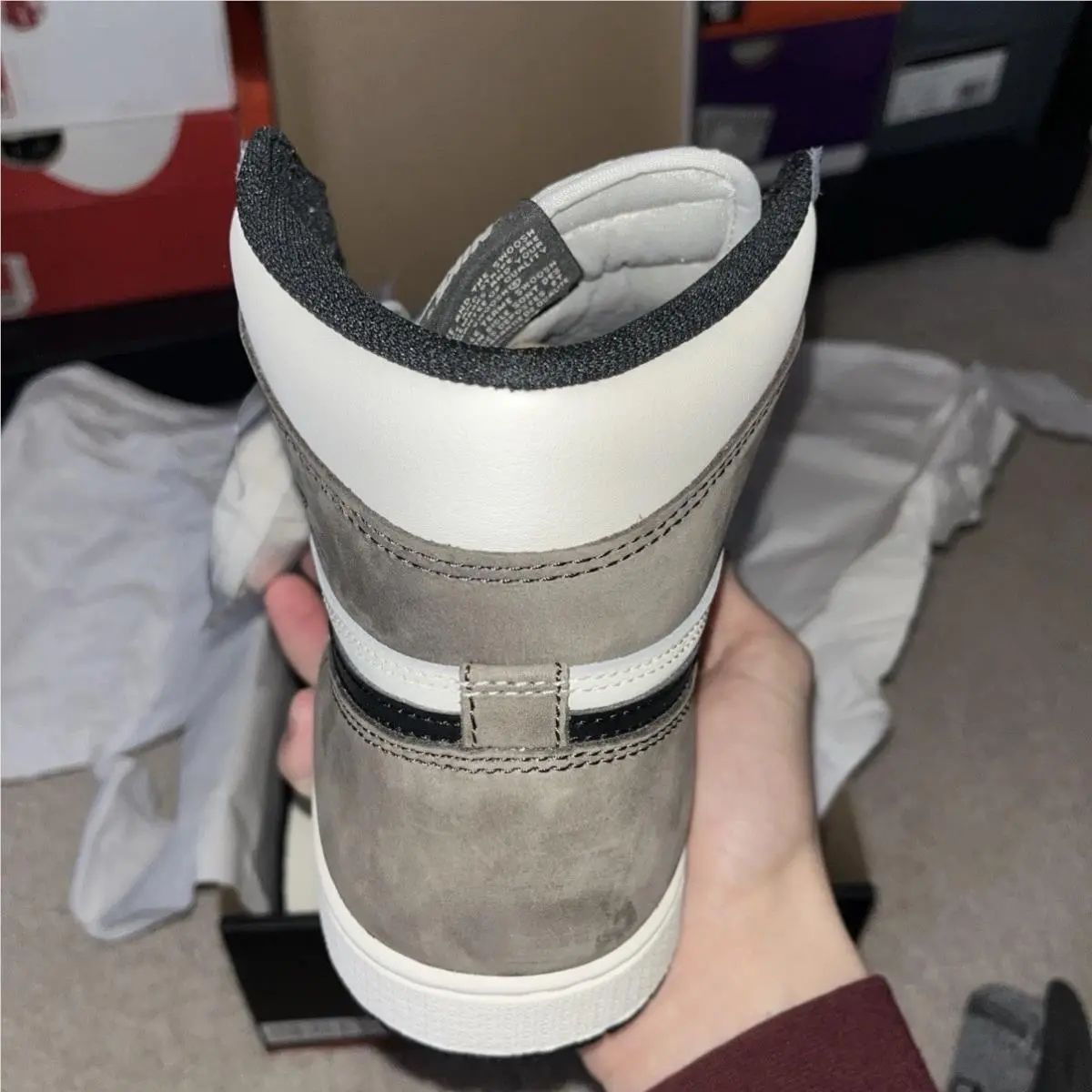 Nike shoes - Air Jordan 1 - Air - 555088105 - Brown 2