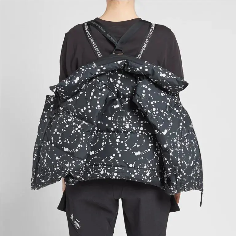 Nike clothing - Habanero Red 9