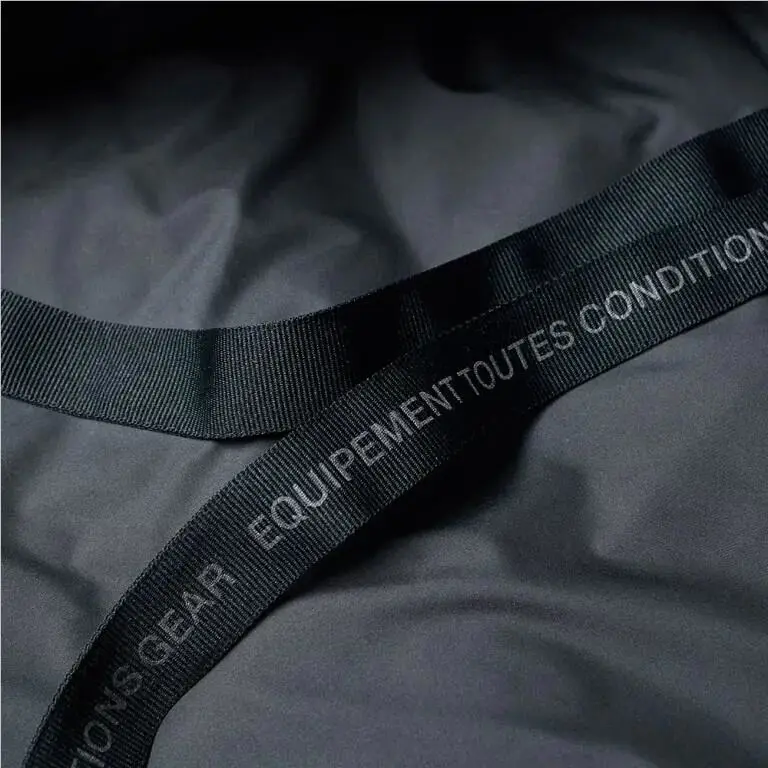 Nike clothing - Habanero Red 4