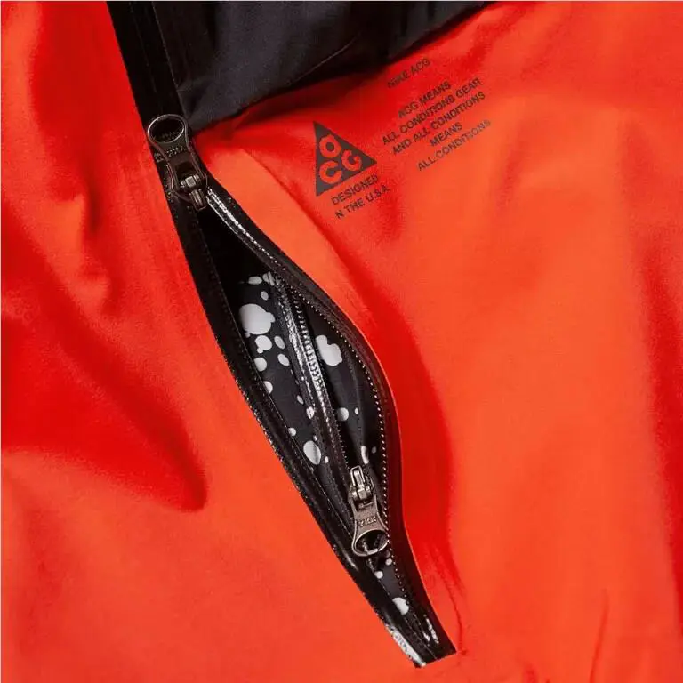 Nike clothing - Habanero Red 5