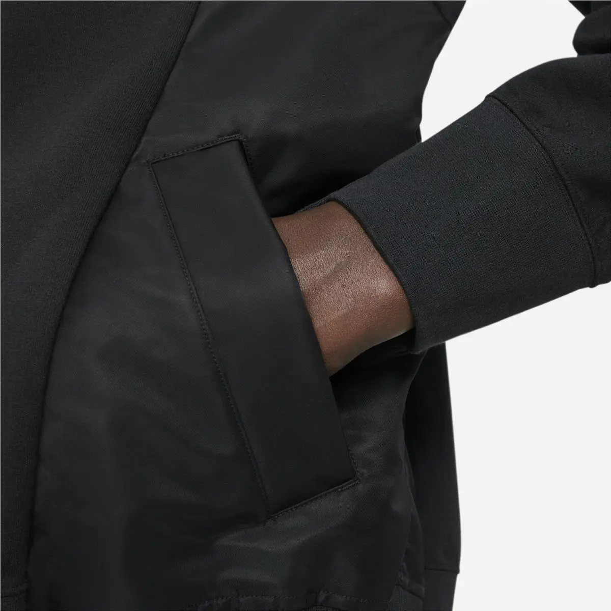 Nike clothing - Black (UPC: 194272083639) 2