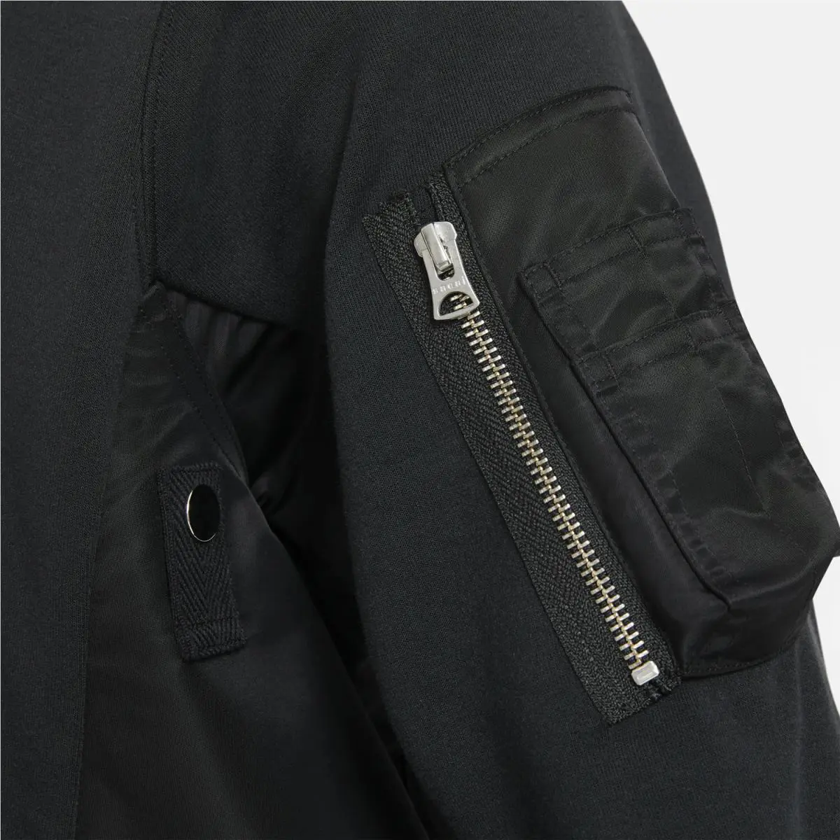 Nike clothing - Black (UPC: 194272083639) 3