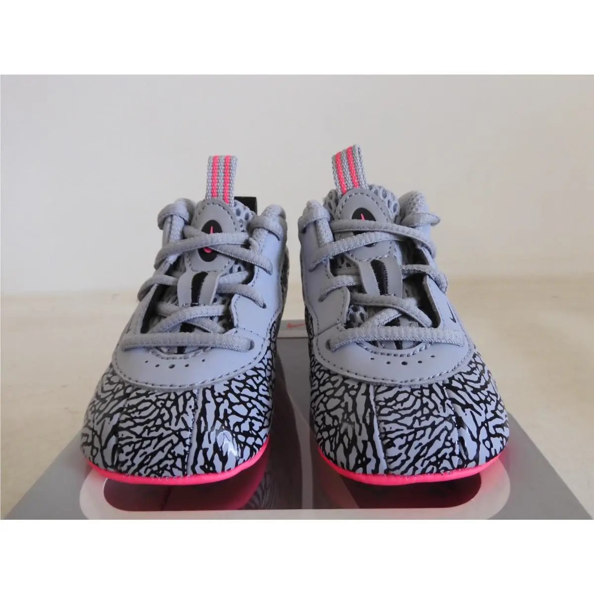 Nike shoes - Nike Foamposite - Foamposite - Gray (UPC: 091207082654) 1