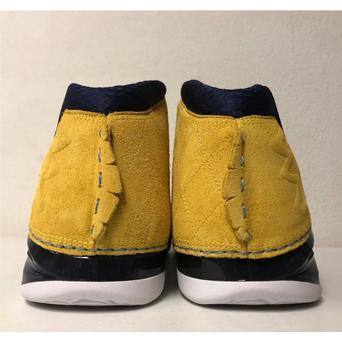 Nike shoes - Air Jordan Retro - Air Retro - FV1334-700 - Amarillo/White-College Navy (UPC: 197593923066) 3