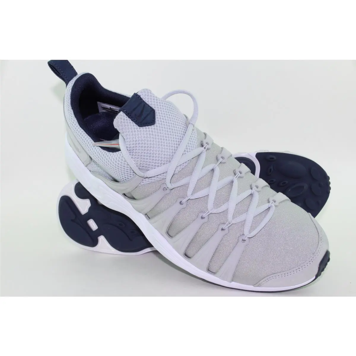 Nike shoes - METALLIC PLATINUM (UPC: 884500643048) 8
