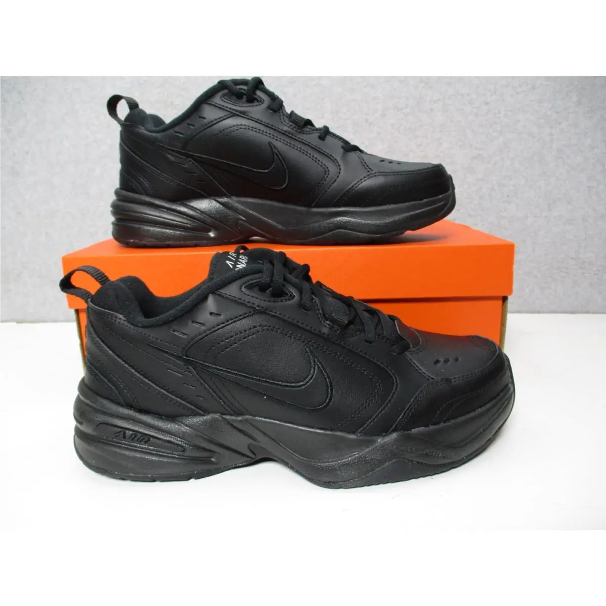 Nike Air Monarch IV 4 Triple Black 415445-001 Mens Sz 9.5 Comfort Shoes - Black