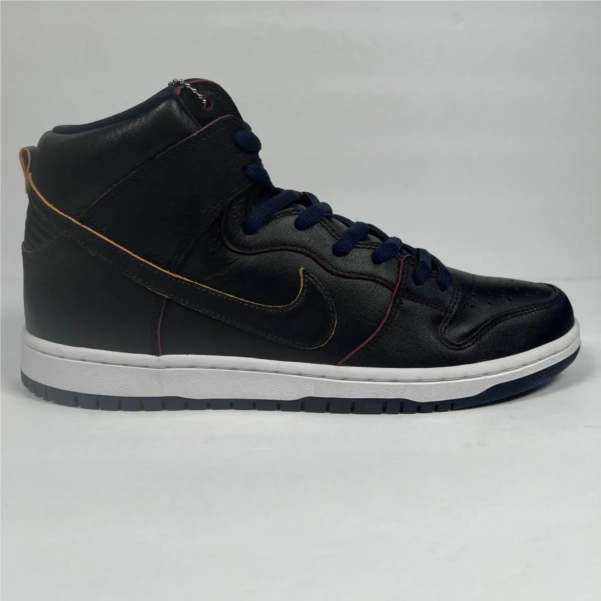 Nike shoes - NBA x Nike Dunk SB - BQ6392-001 - Black, Manufacturer: Black/Black-College Navy-Team Red (UPC: 0888408229496) 0
