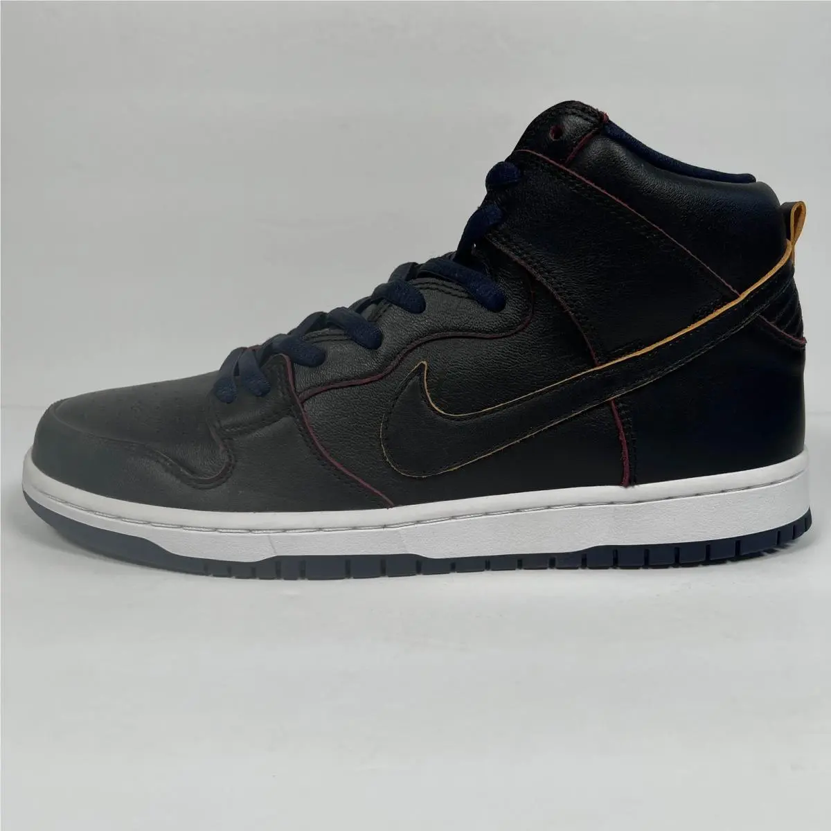Nike shoes - NBA x Nike Dunk SB - BQ6392-001 - Black, Manufacturer: Black/Black-College Navy-Team Red (UPC: 0888408229496) 1