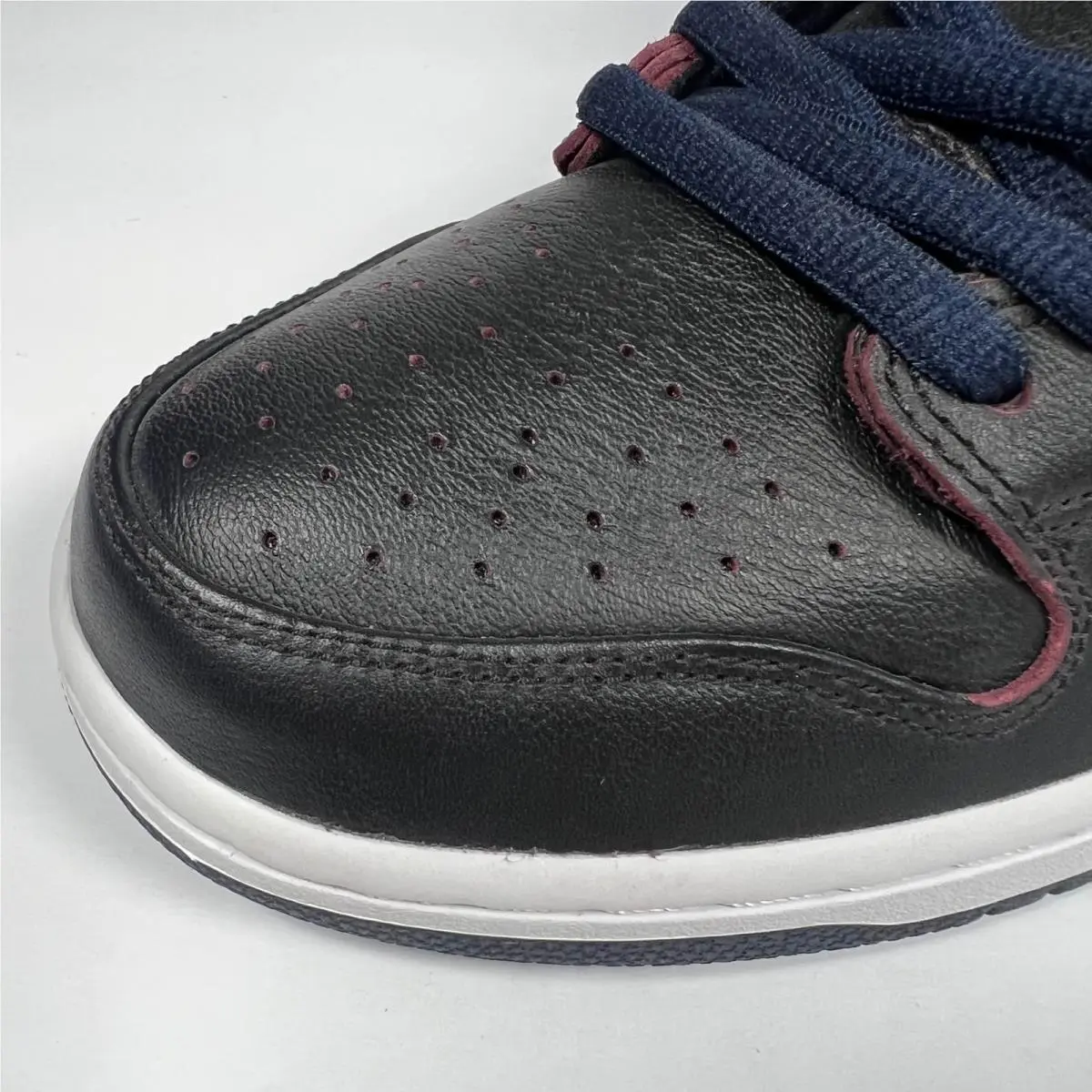 Nike shoes - NBA x Nike Dunk SB - BQ6392-001 - Black, Manufacturer: Black/Black-College Navy-Team Red (UPC: 0888408229496) 10