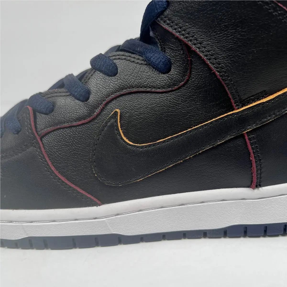 Nike shoes - NBA x Nike Dunk SB - BQ6392-001 - Black, Manufacturer: Black/Black-College Navy-Team Red (UPC: 0888408229496) 11
