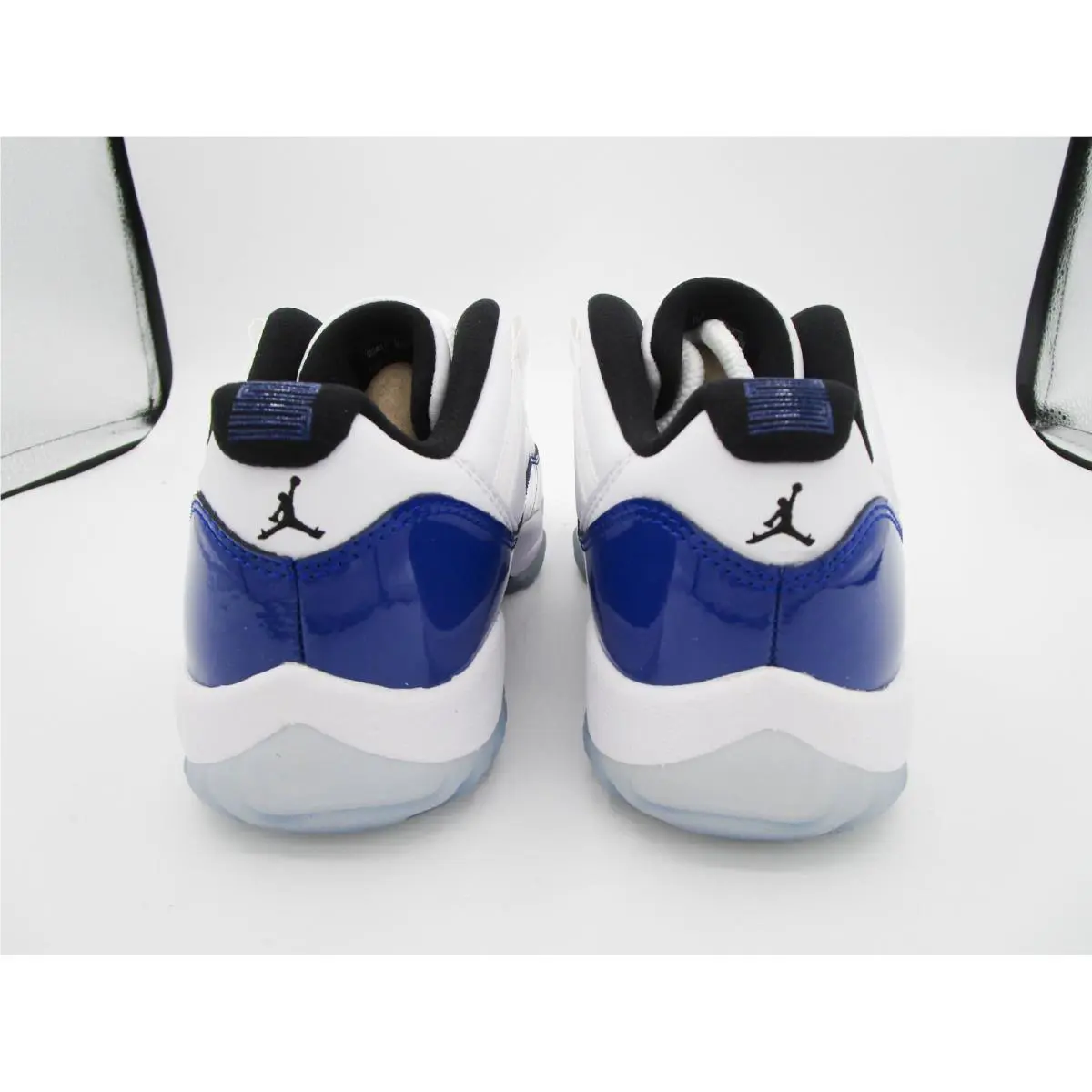 Nike shoes - Air Jordan 11 Low - Air Low - AH7860100 - White 2