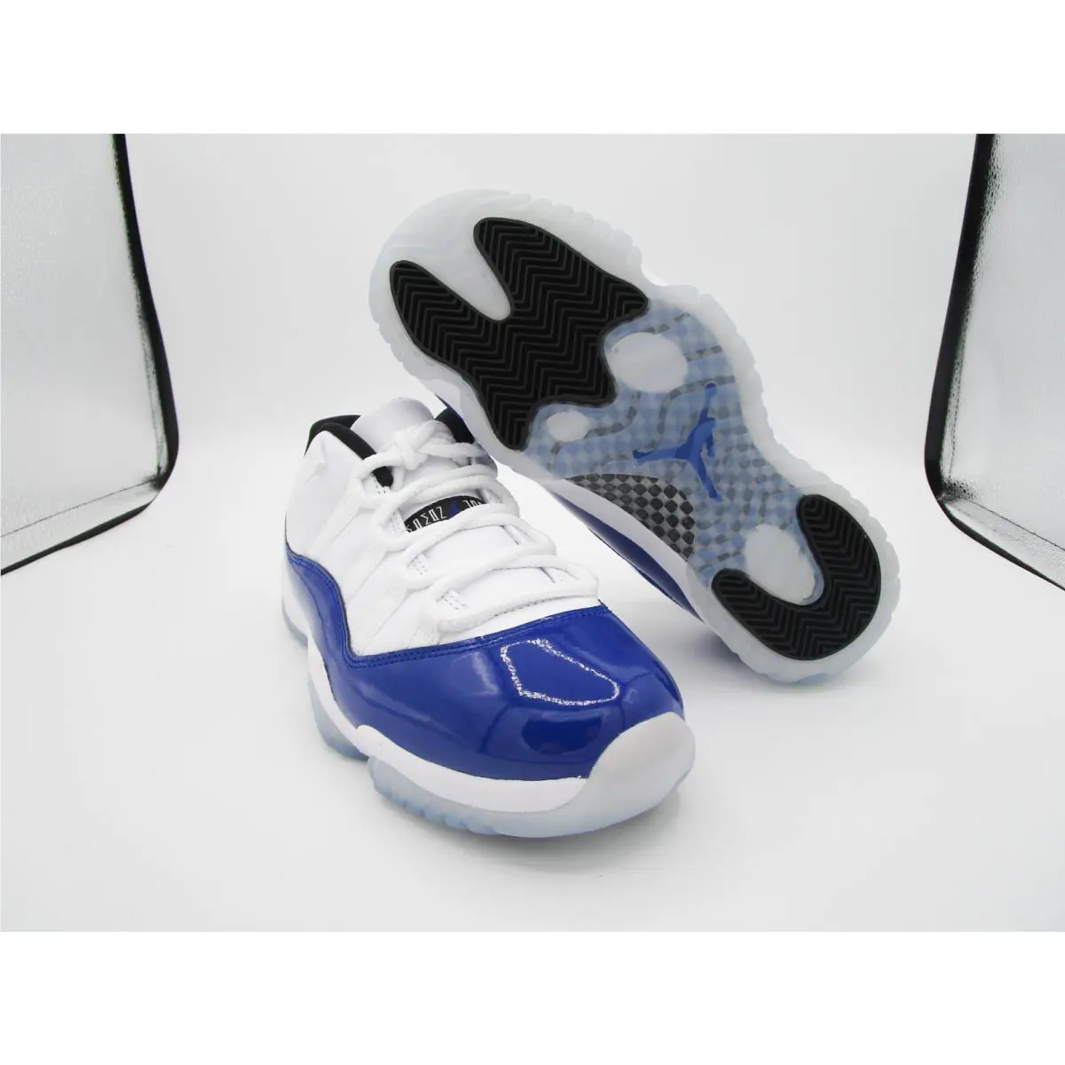 Nike shoes - Air Jordan 11 Low - Air Low - AH7860100 - White 4